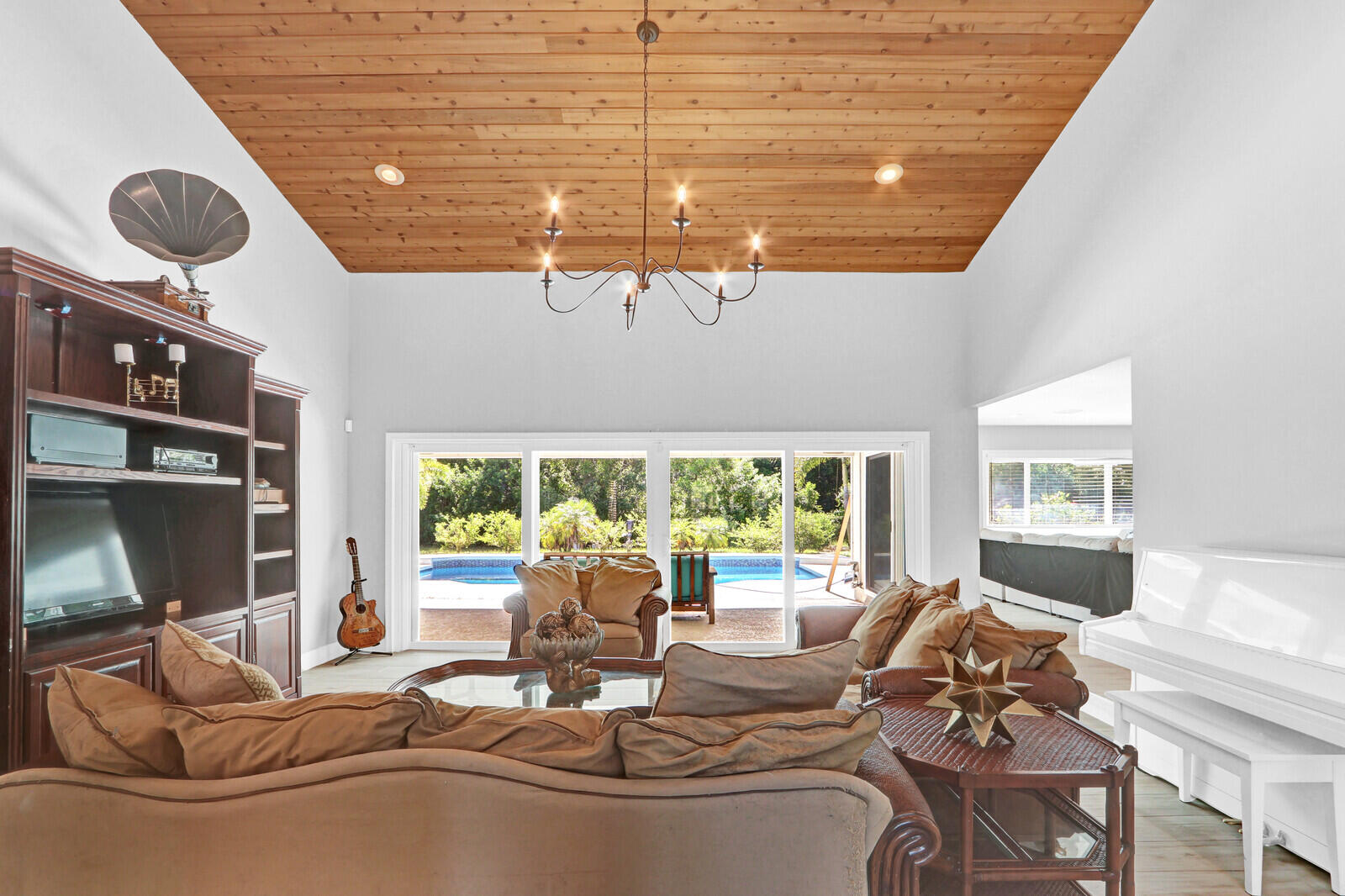 The Acreage - Residential