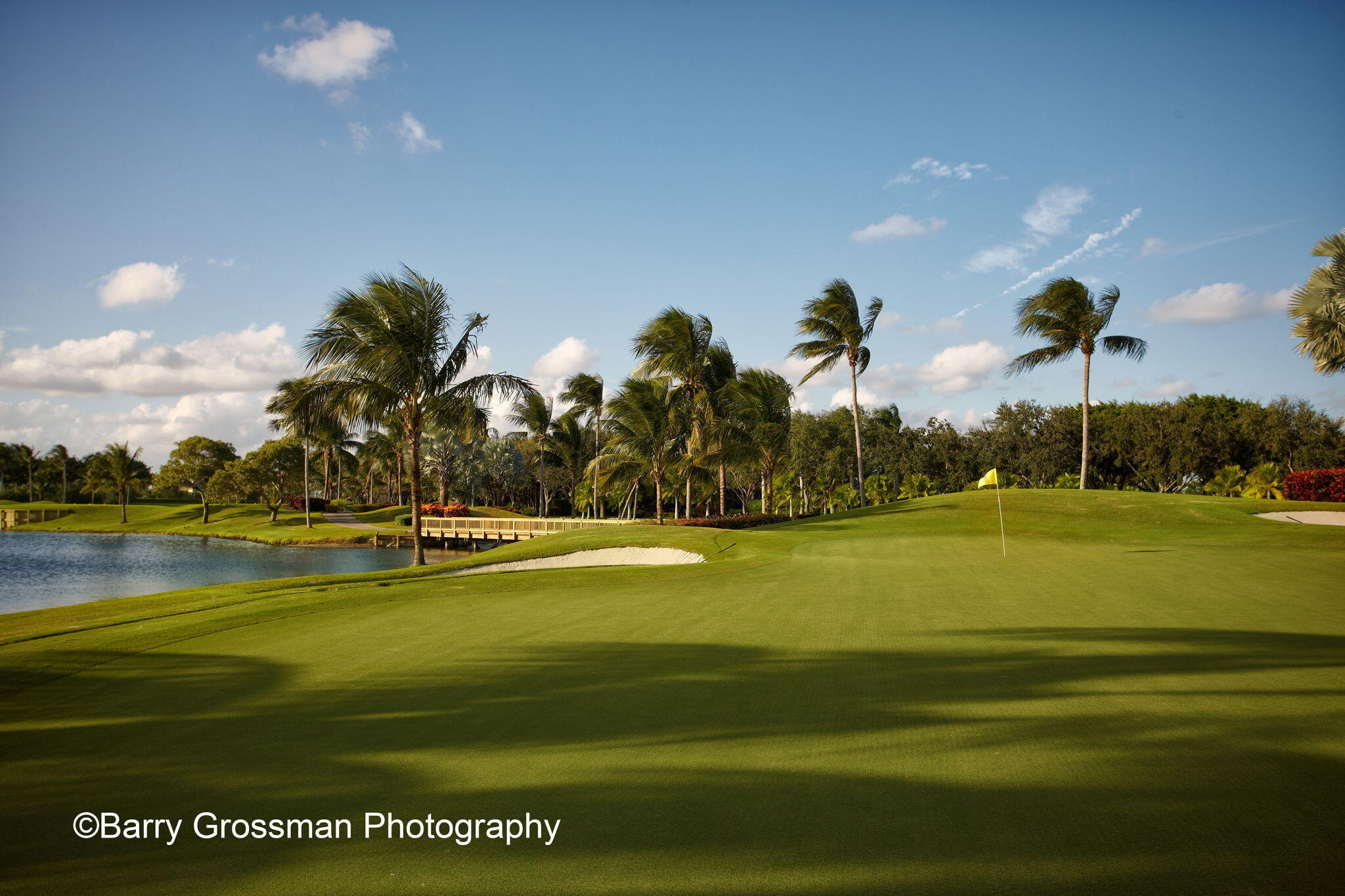 WINDSOR BAY WOODFIELD COUNTRY CLUB - Residential