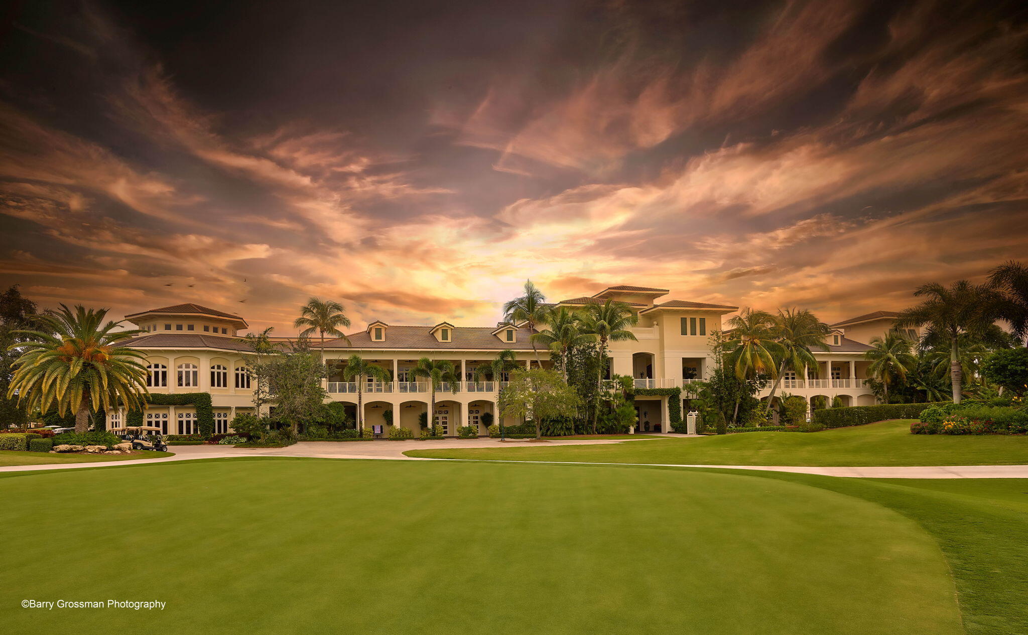WINDSOR BAY WOODFIELD COUNTRY CLUB - Residential
