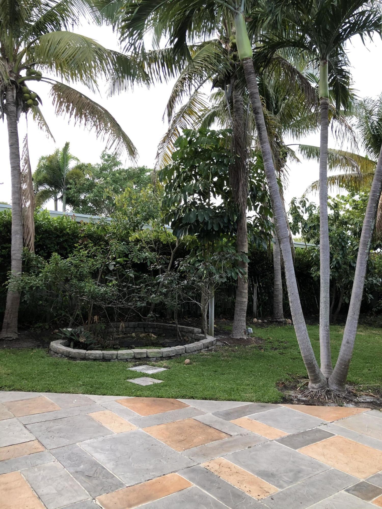 LAKE WORTH TOWN OF - Residential Lease