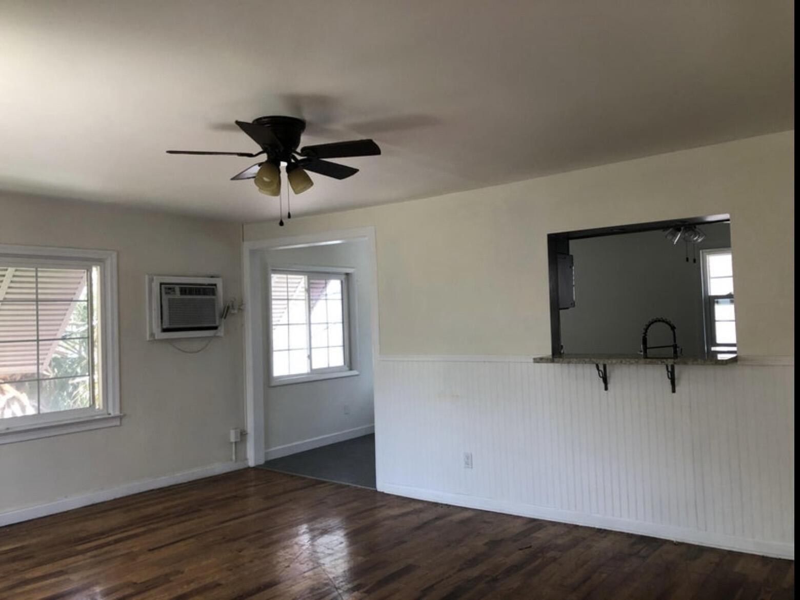 LAKE WORTH TOWN OF - Residential Lease