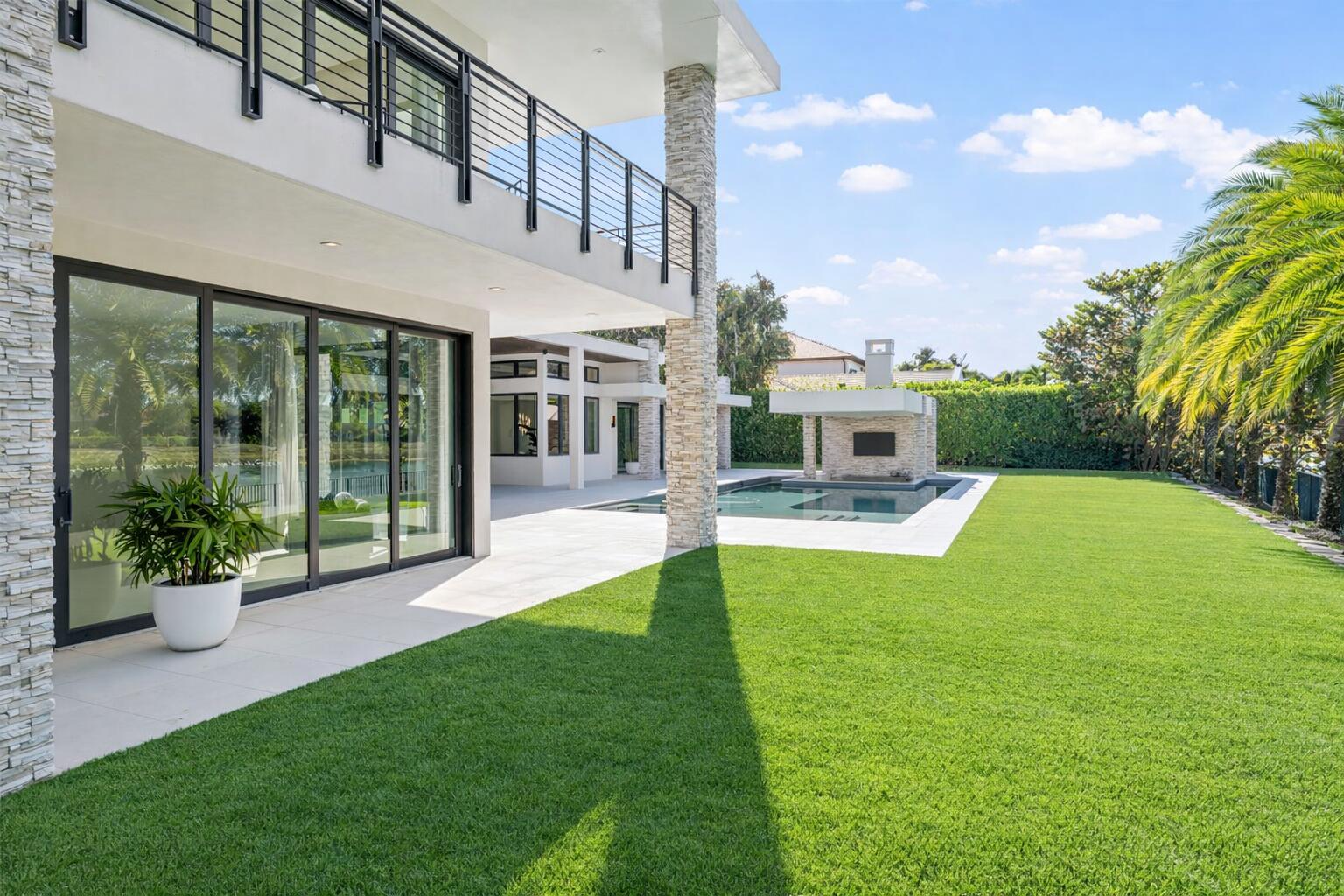 CYPRESS ISLAND OF PALM BEACH POLO & COUNTRY CLUB W - Residential