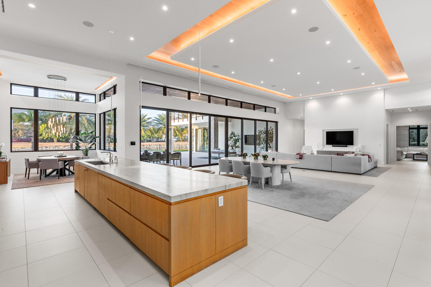 CYPRESS ISLAND OF PALM BEACH POLO & COUNTRY CLUB W - Residential