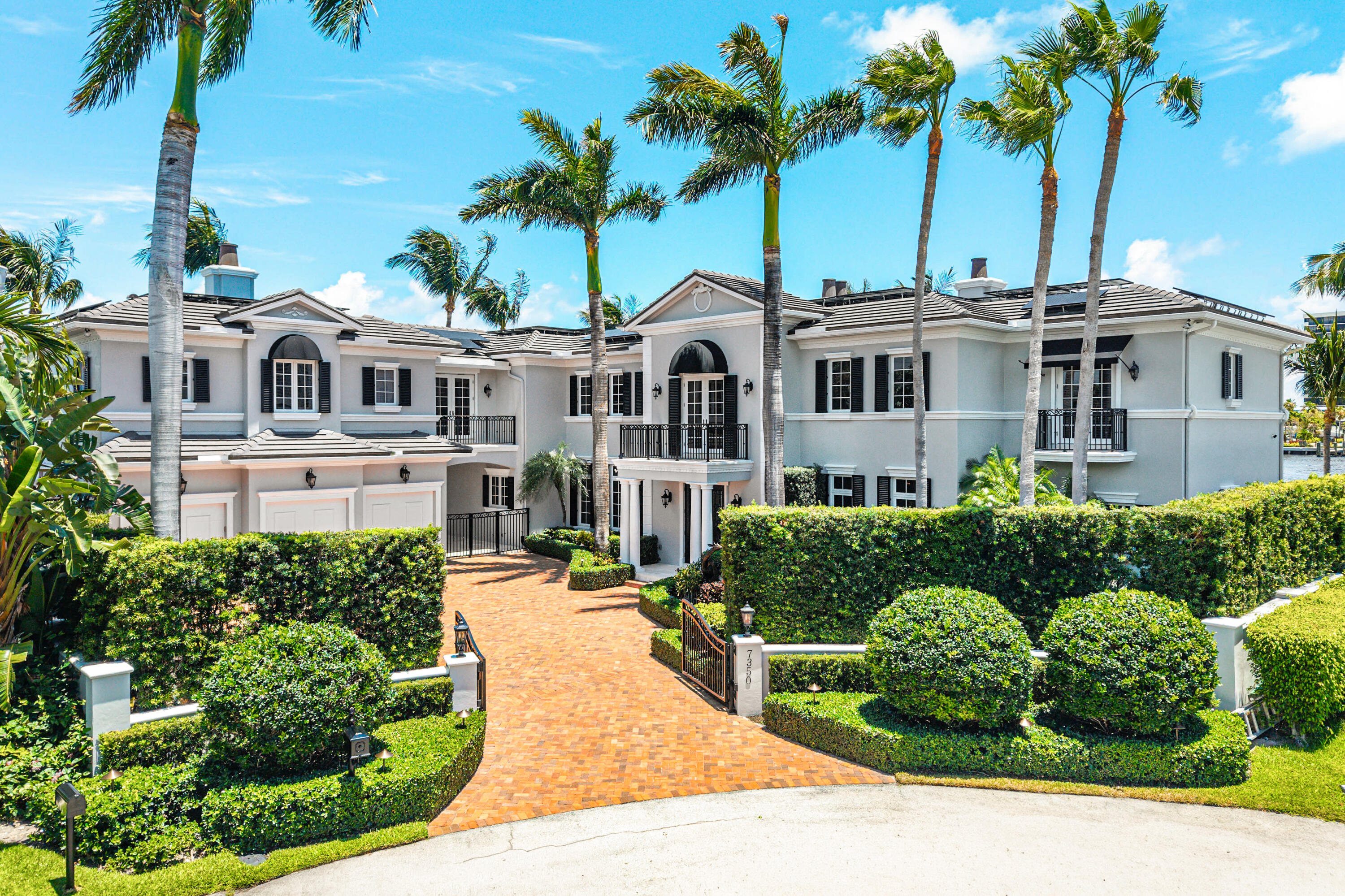 BOCA HARBOUR ISLAND SEC - Residential