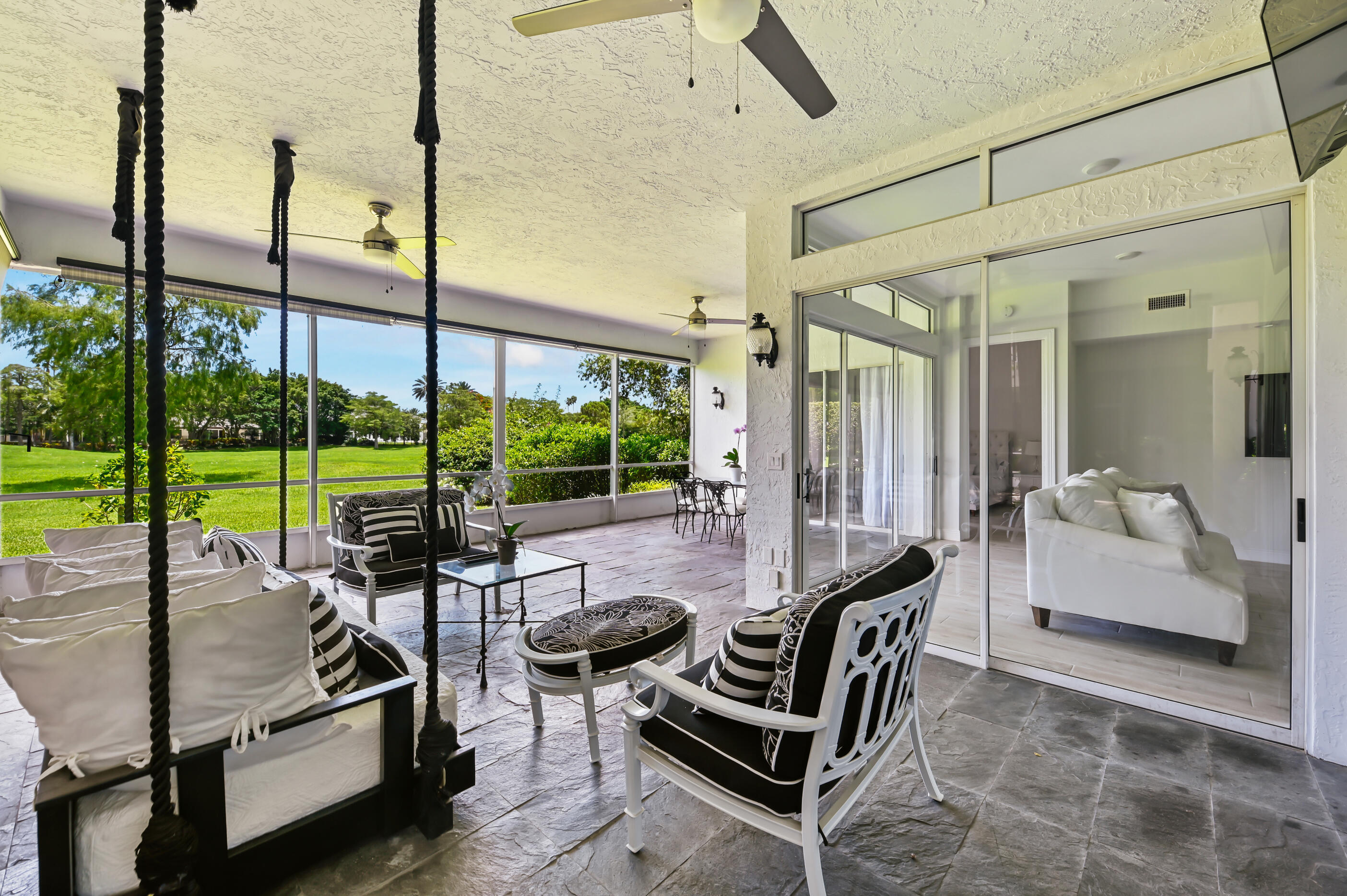 OAK TREE VILLAS CONDO - Residential Lease