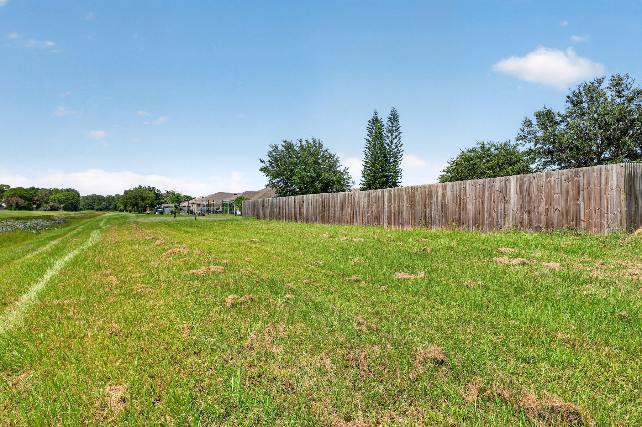 PORT ST LUCIE SECTION 48 1ST REPLAT - Residential