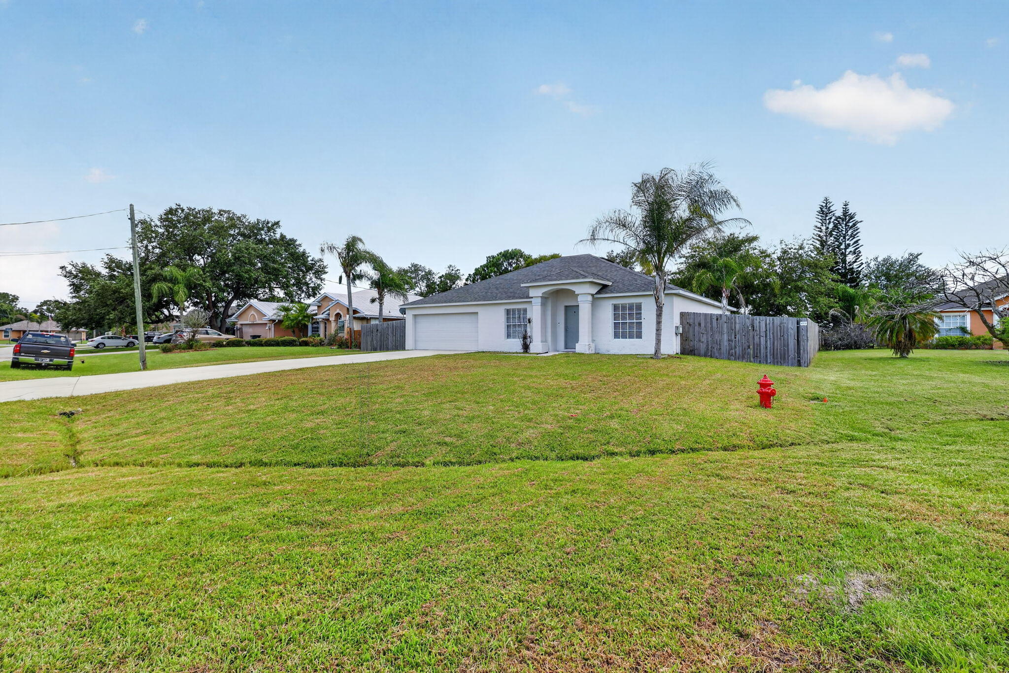 PORT ST LUCIE SECTION 48 1ST REPLAT - Residential