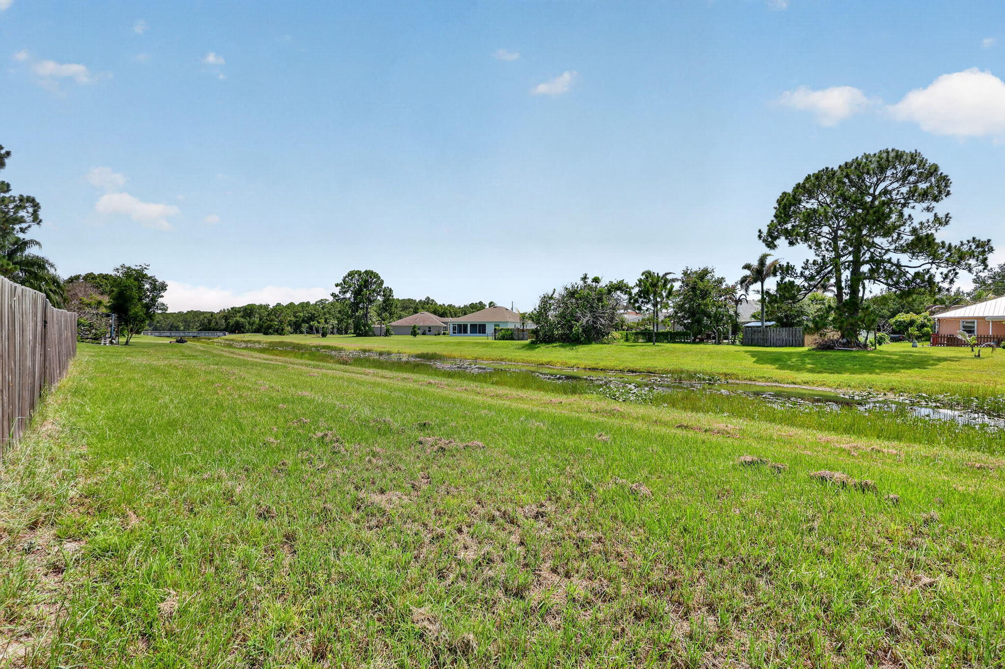 PORT ST LUCIE SECTION 48 1ST REPLAT - Residential