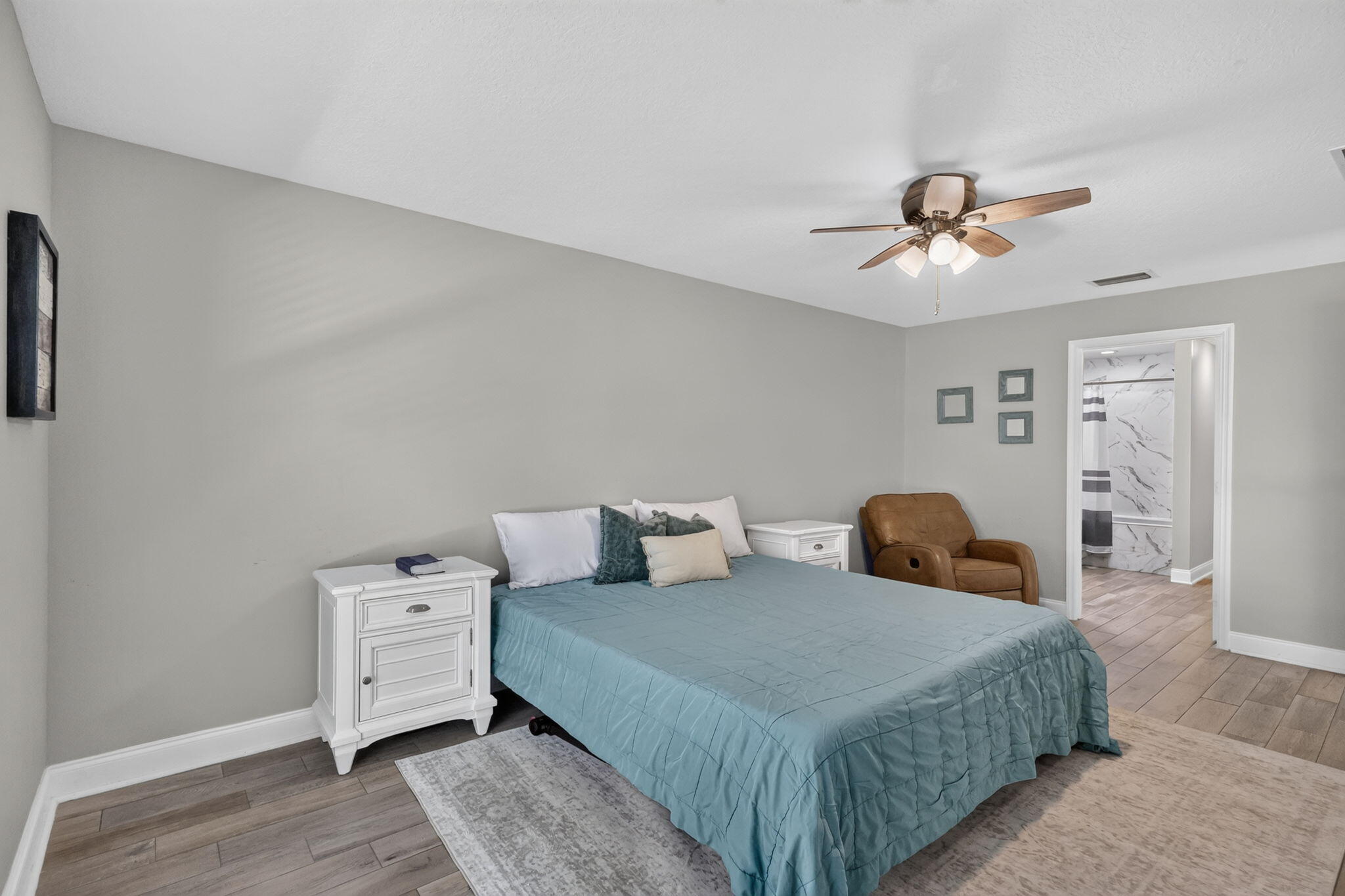 PORT ST LUCIE SECTION 48 1ST REPLAT - Residential