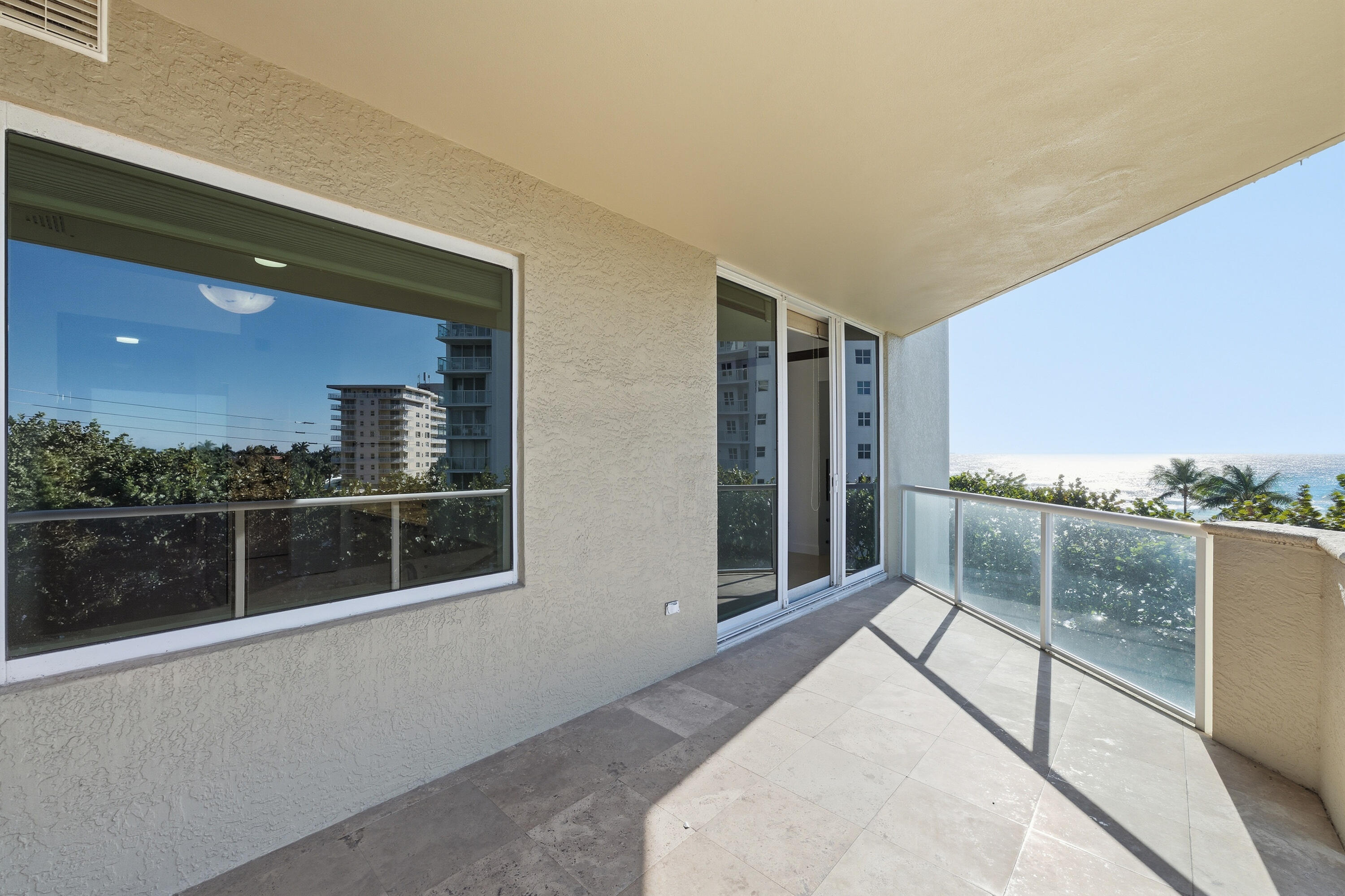 OCEAN GRANDE BEACH & MARINA - Residential