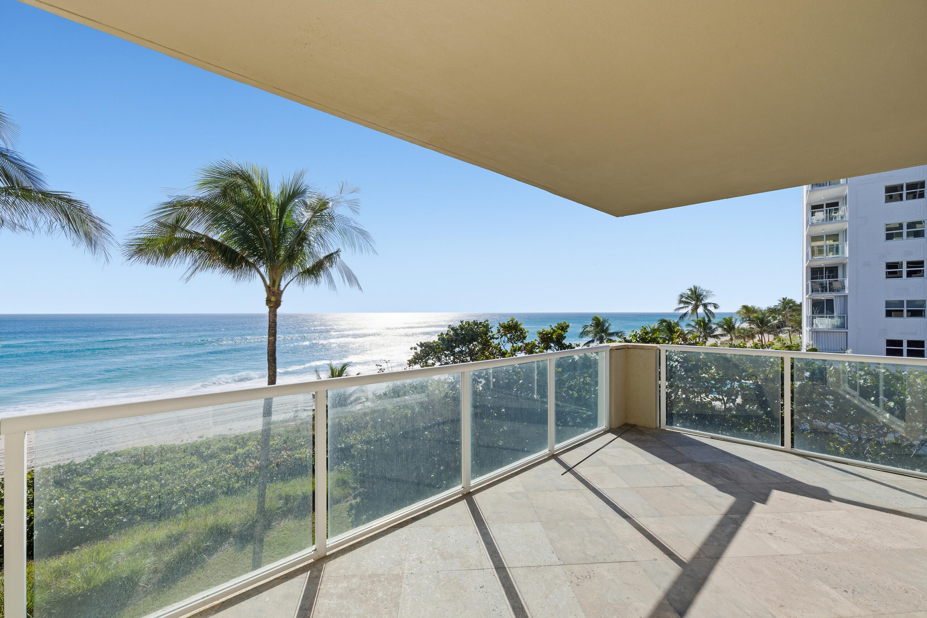 OCEAN GRANDE BEACH & MARINA - Residential