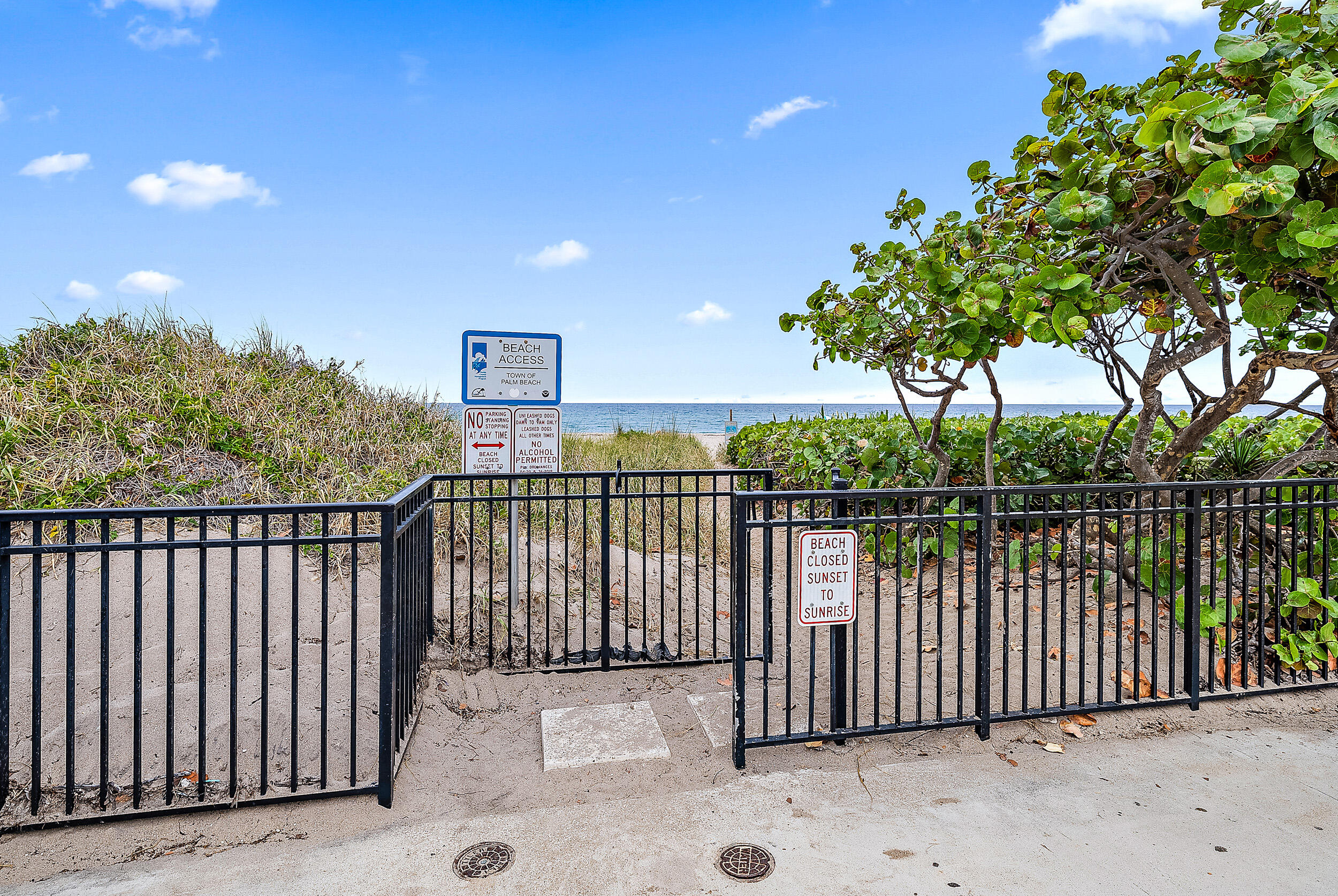PALM BEACH BILTMORE COND DECL FILED 7-9-80 - Residential
