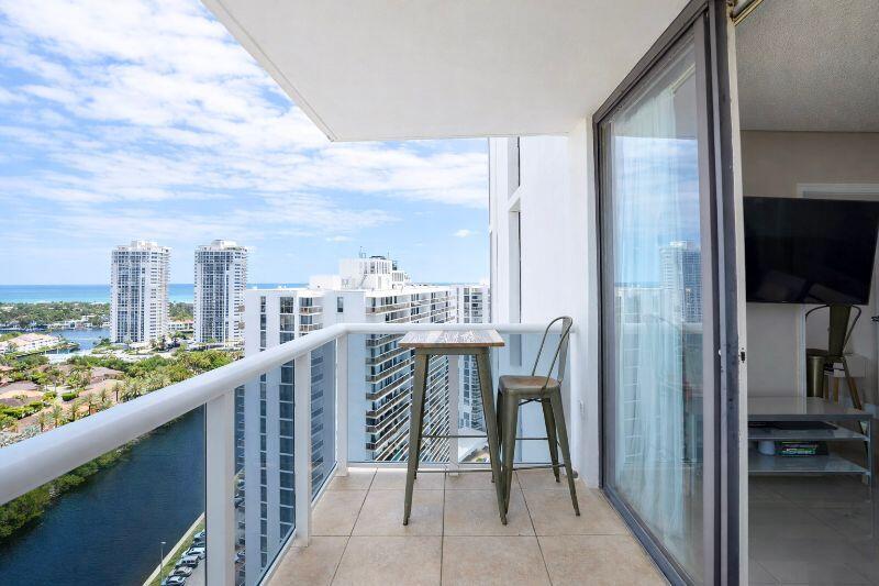 AVENTURA ELDORADO CONDO - Residential
