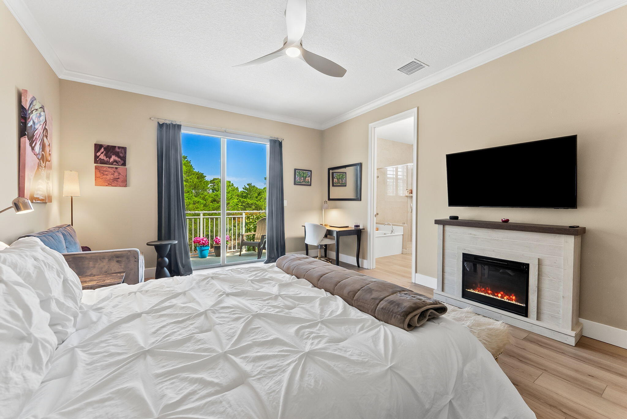 BLUE LAKE TOWNHOMES - Residential