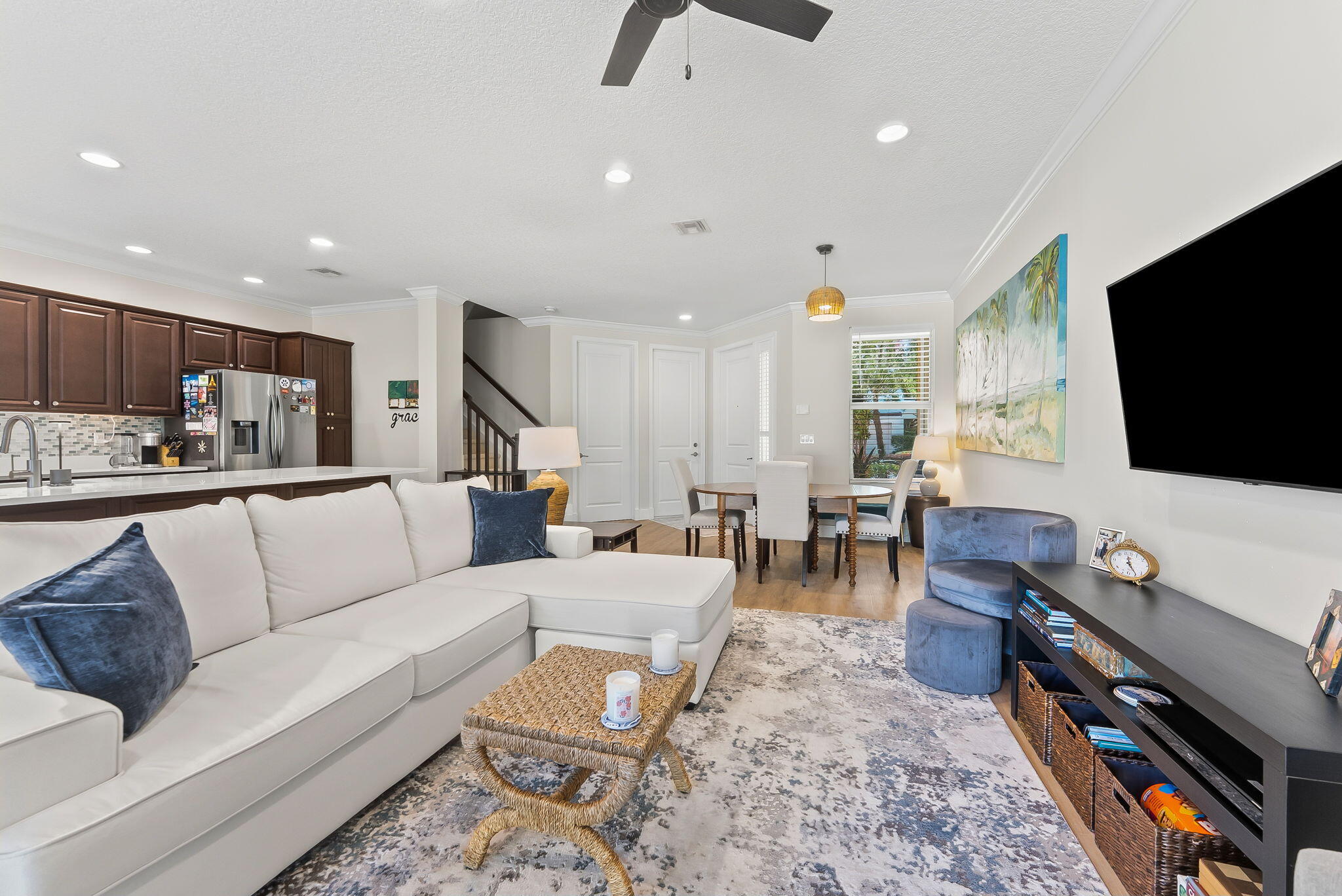 BLUE LAKE TOWNHOMES - Residential