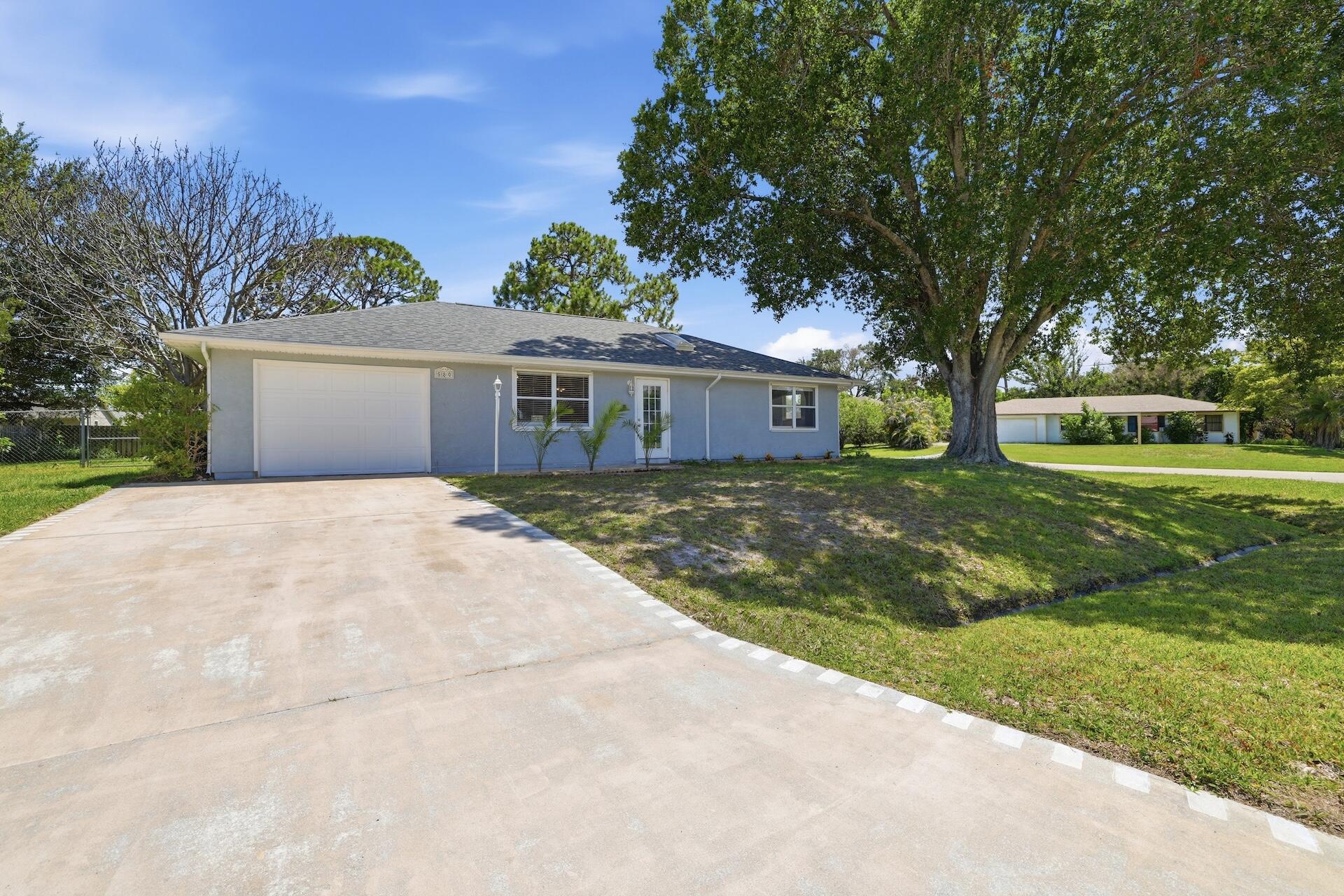 PORT ST LUCIE SECTION 4 - Residential