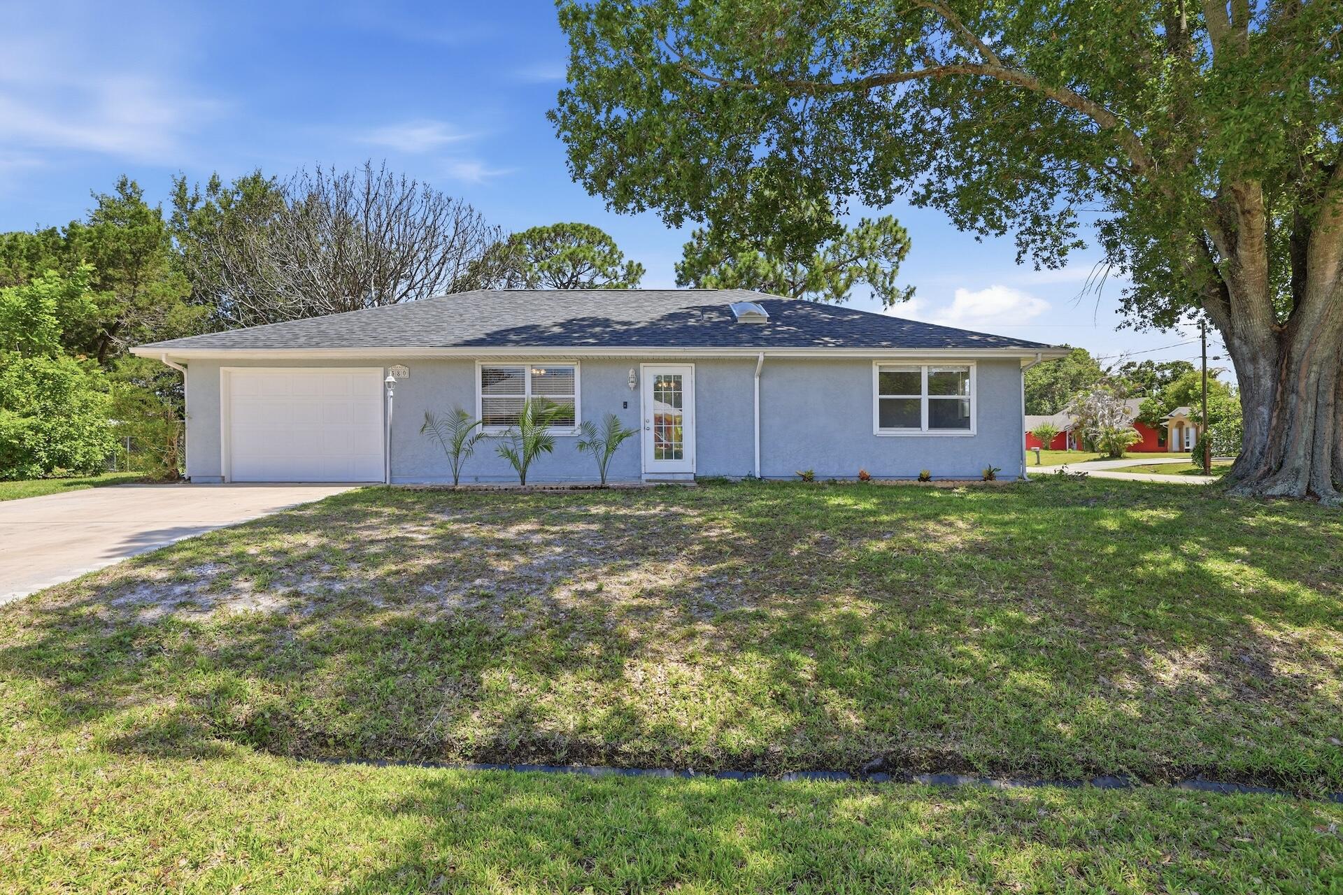 PORT ST LUCIE SECTION 4 - Residential