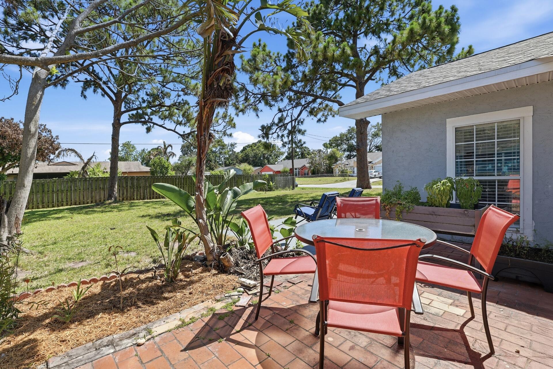 PORT ST LUCIE SECTION 4 - Residential