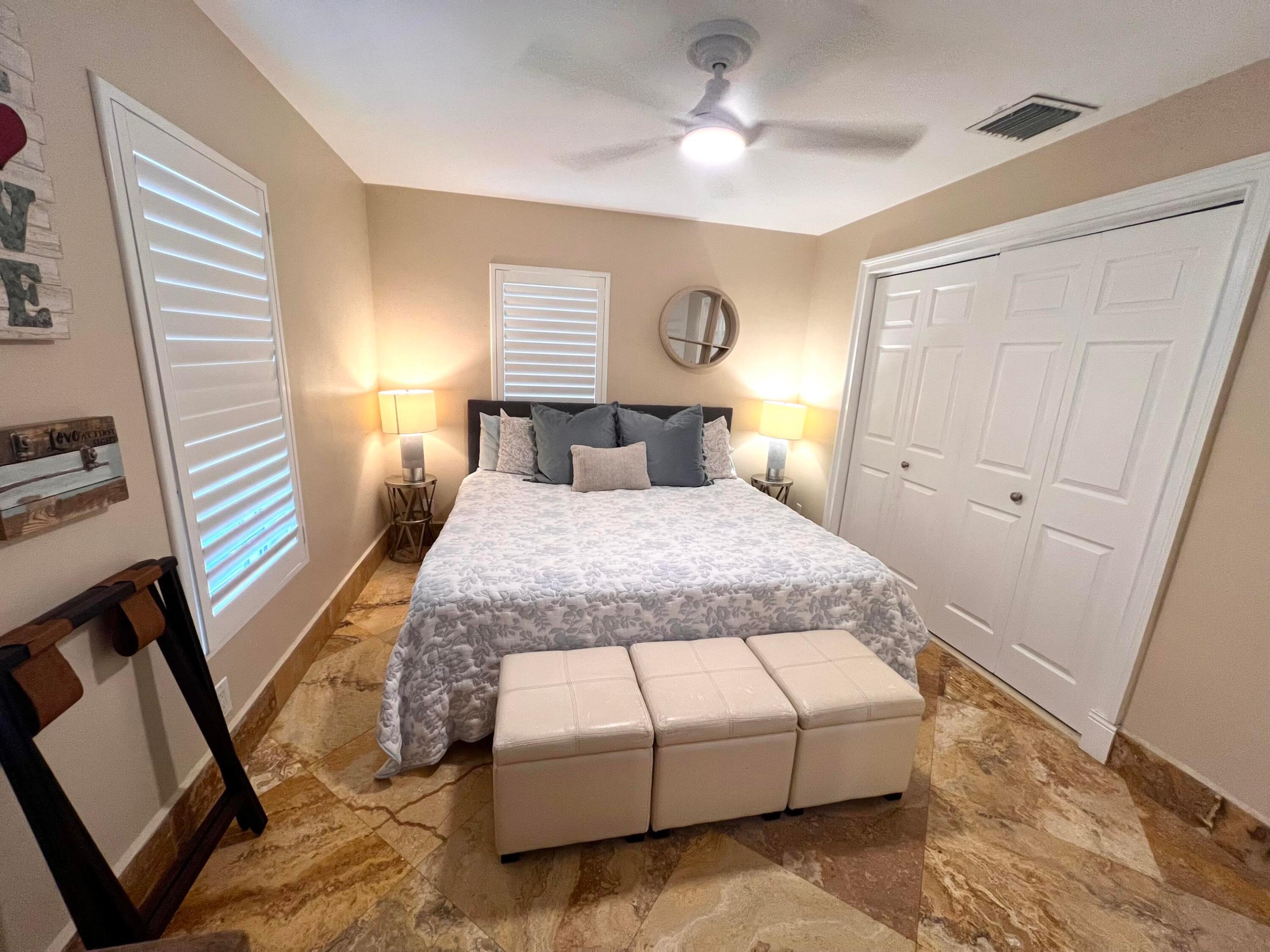 BELLVIEW COURT - Residential