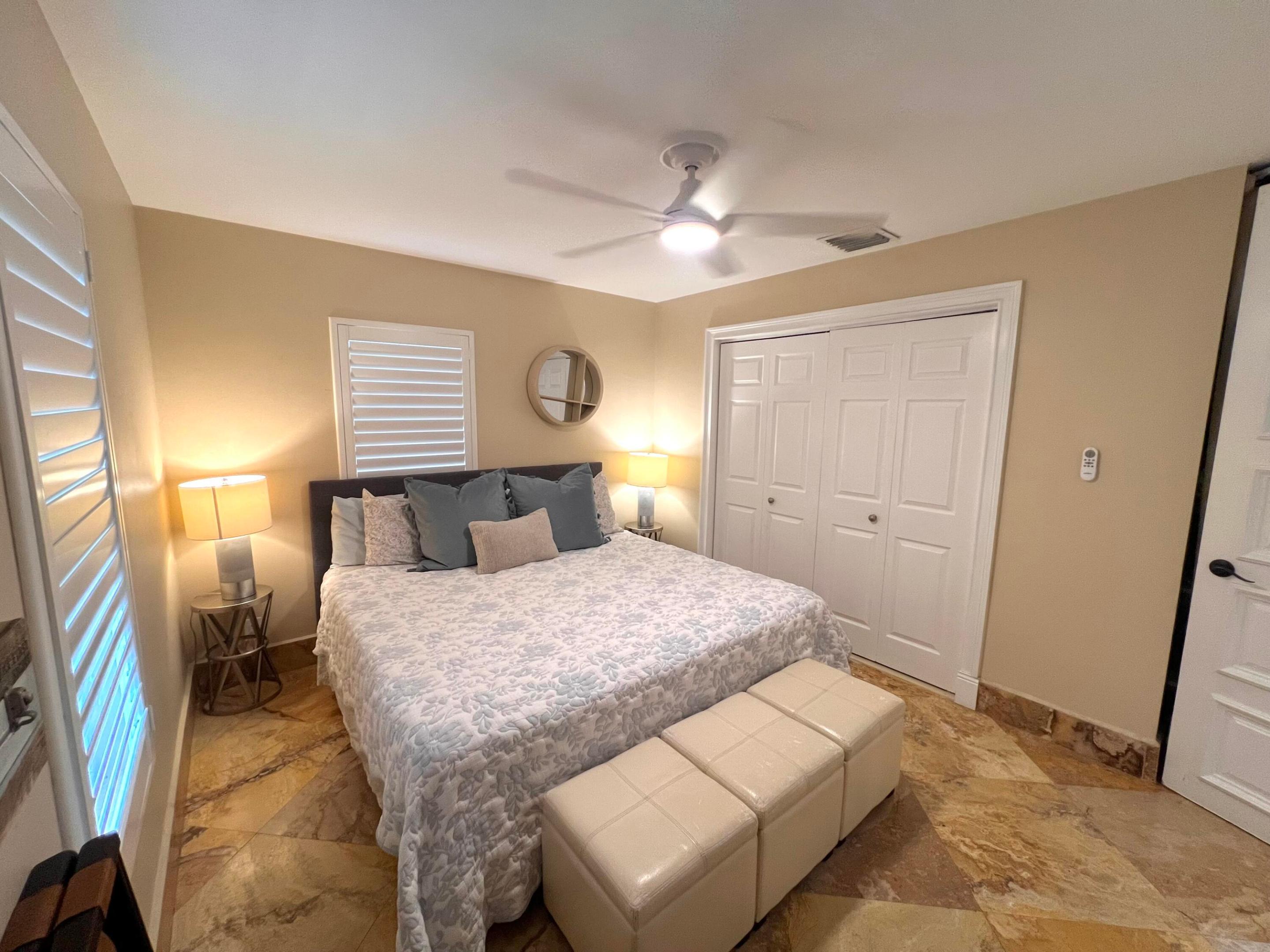 BELLVIEW COURT - Residential