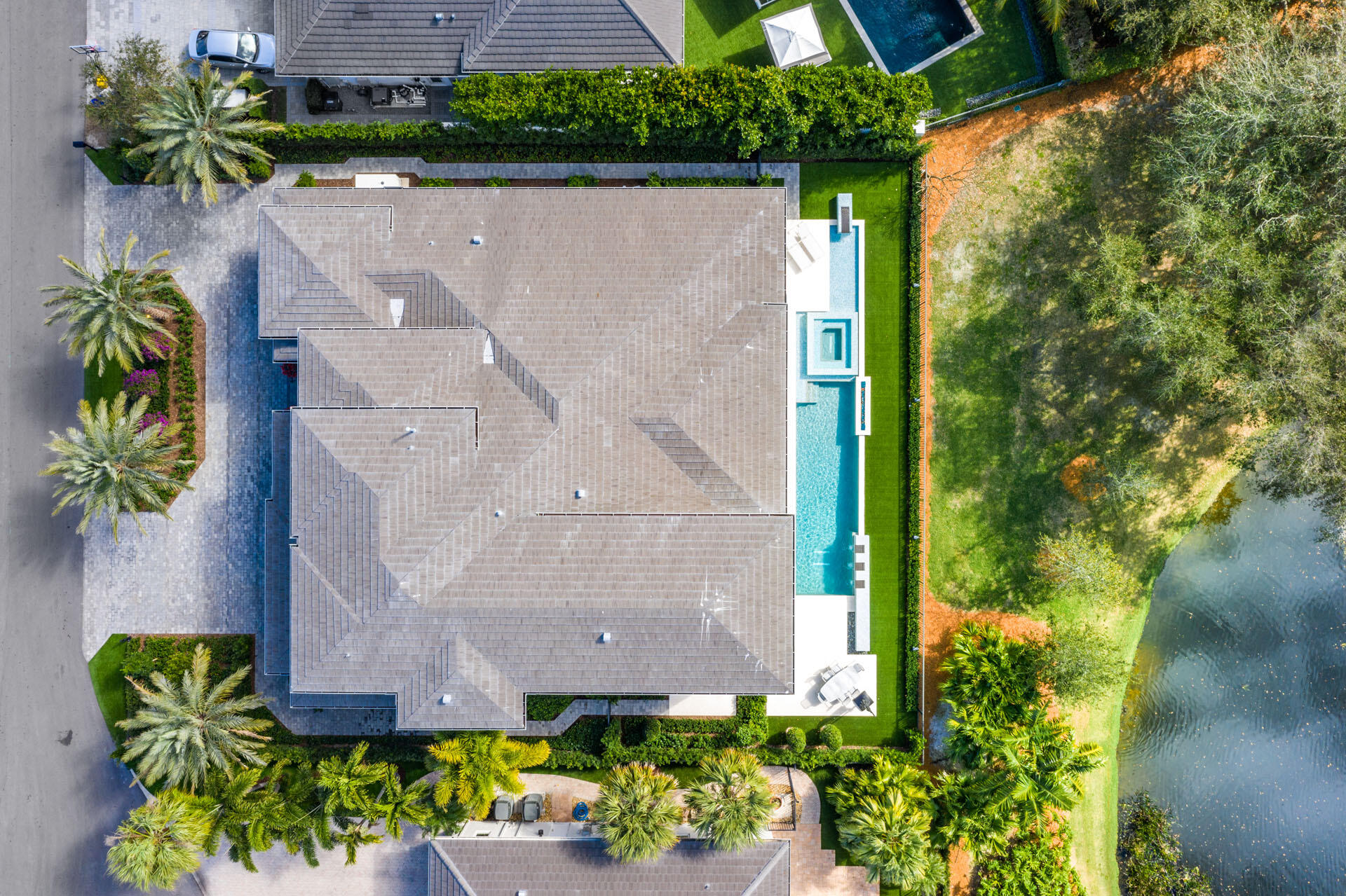 ROYAL PALM YACHT & COUNTRY CLUB - Residential