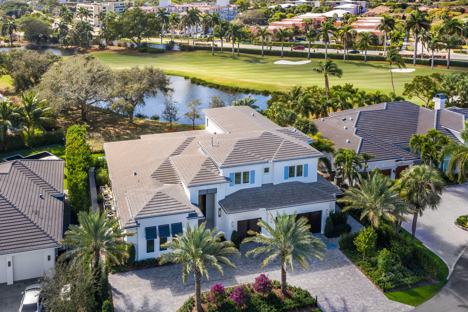 ROYAL PALM YACHT & COUNTRY CLUB - Residential