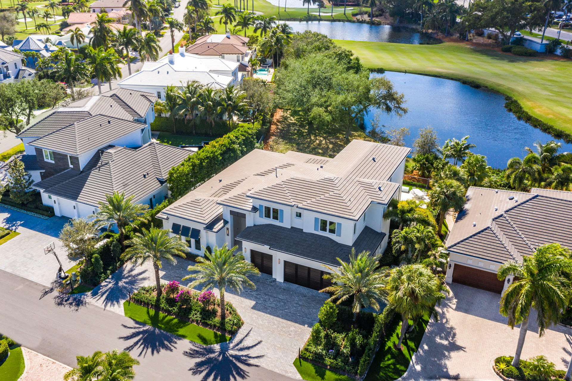 ROYAL PALM YACHT & COUNTRY CLUB - Residential