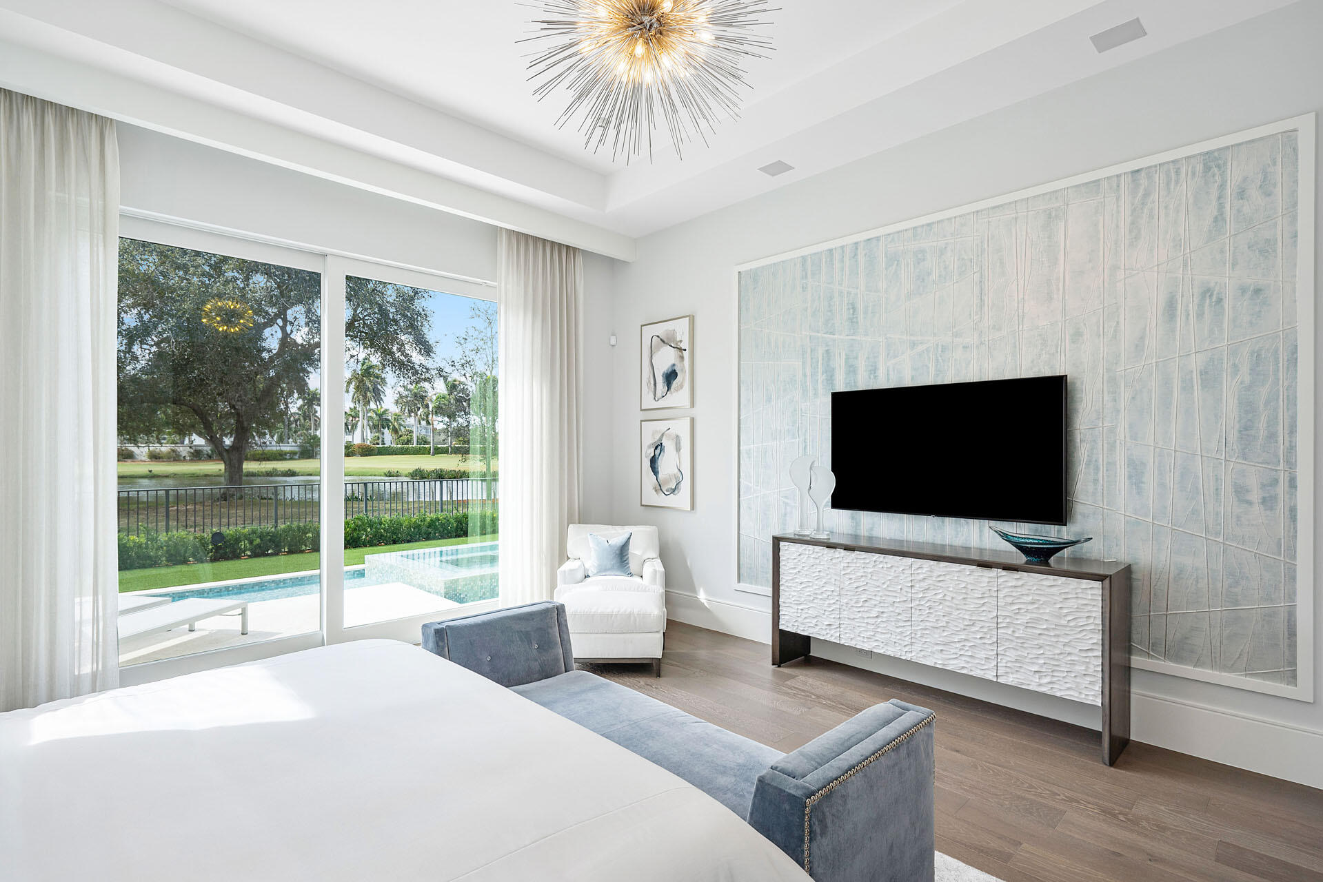 ROYAL PALM YACHT & COUNTRY CLUB - Residential