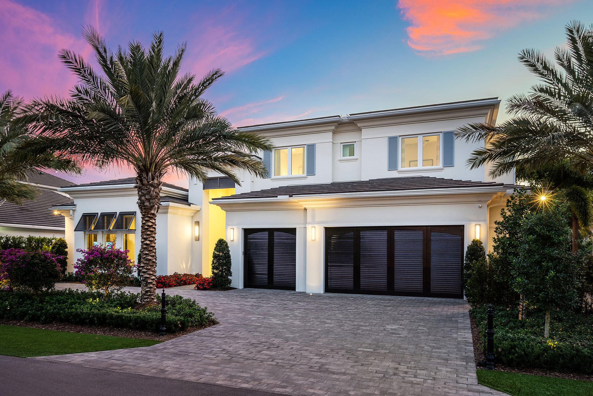 ROYAL PALM YACHT & COUNTRY CLUB - Residential