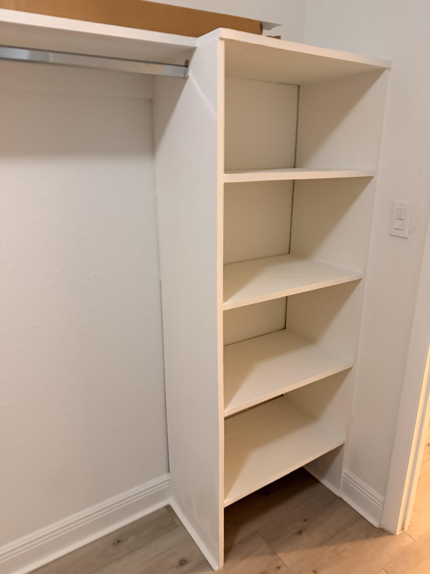 KENDALLWOOD VILLAS CONDO - Residential Lease