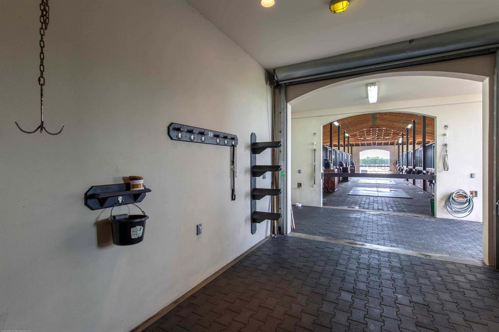 PALM BEACH POINT EAST - Residential