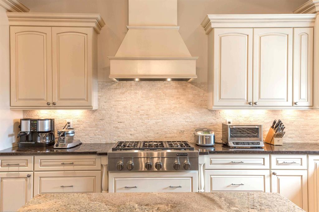 PALM BEACH POINT EAST - Residential