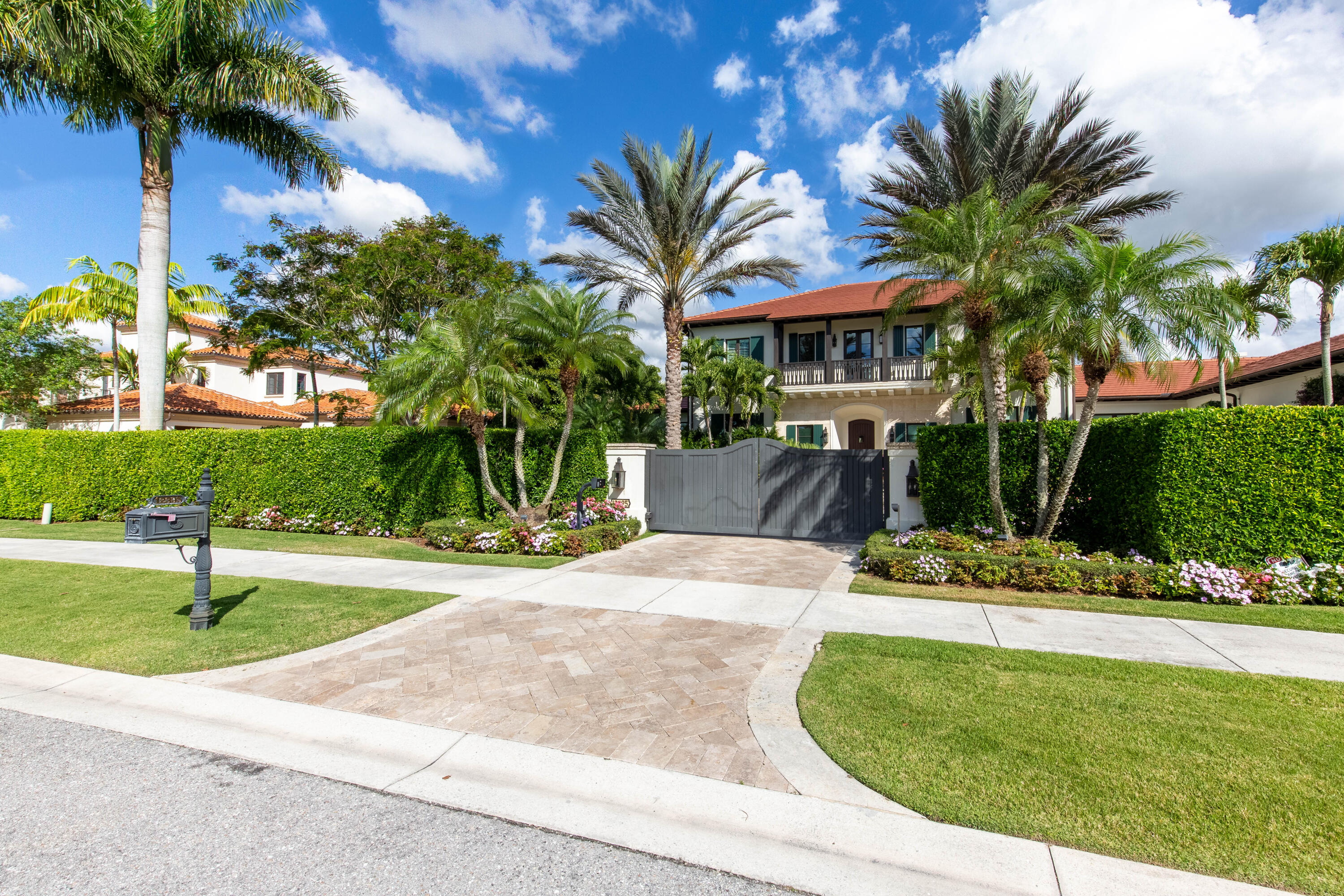CYPRESS ISLAND OF PALM BEACH POLO & COUN - Residential