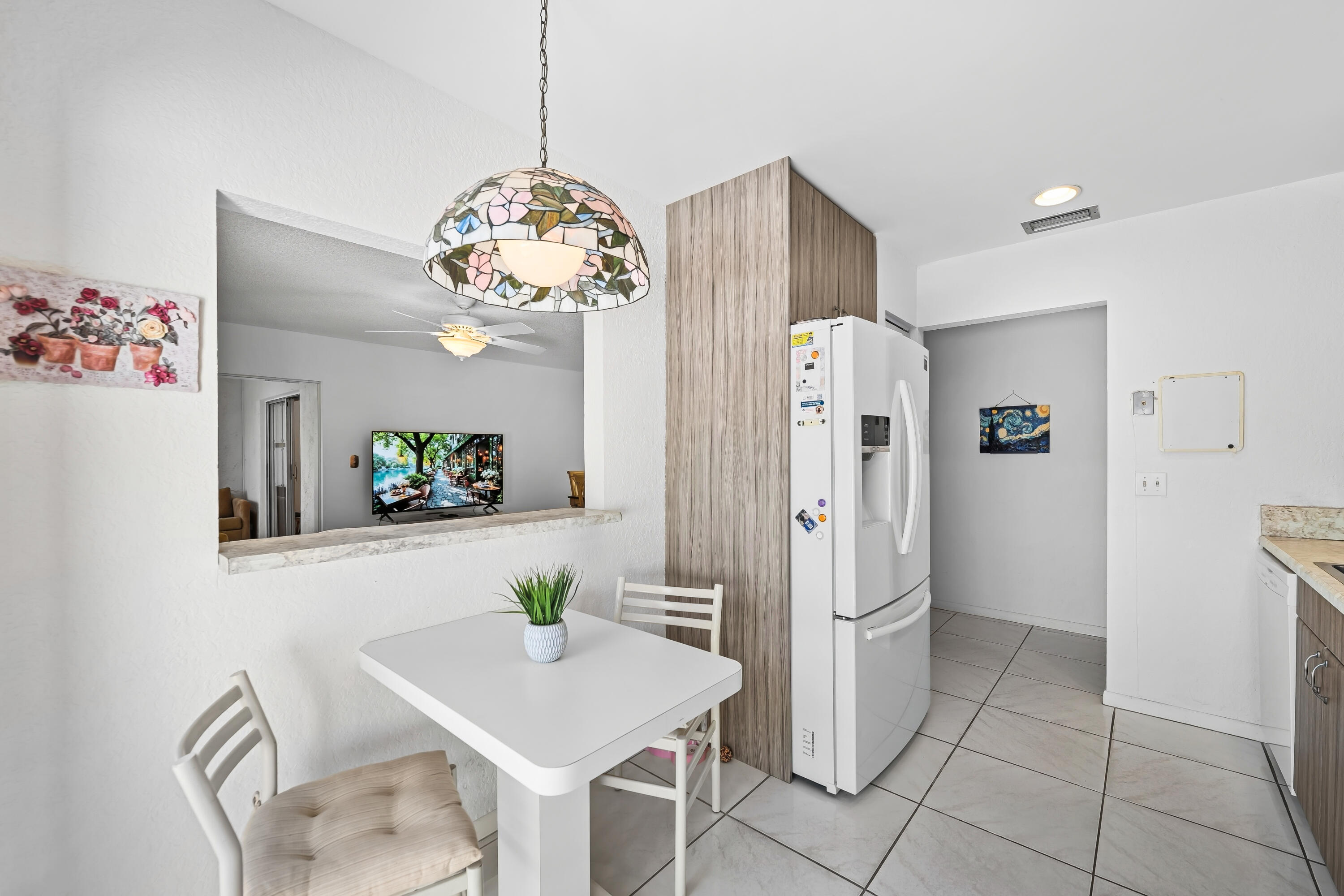 WHISPER WALK - Residential