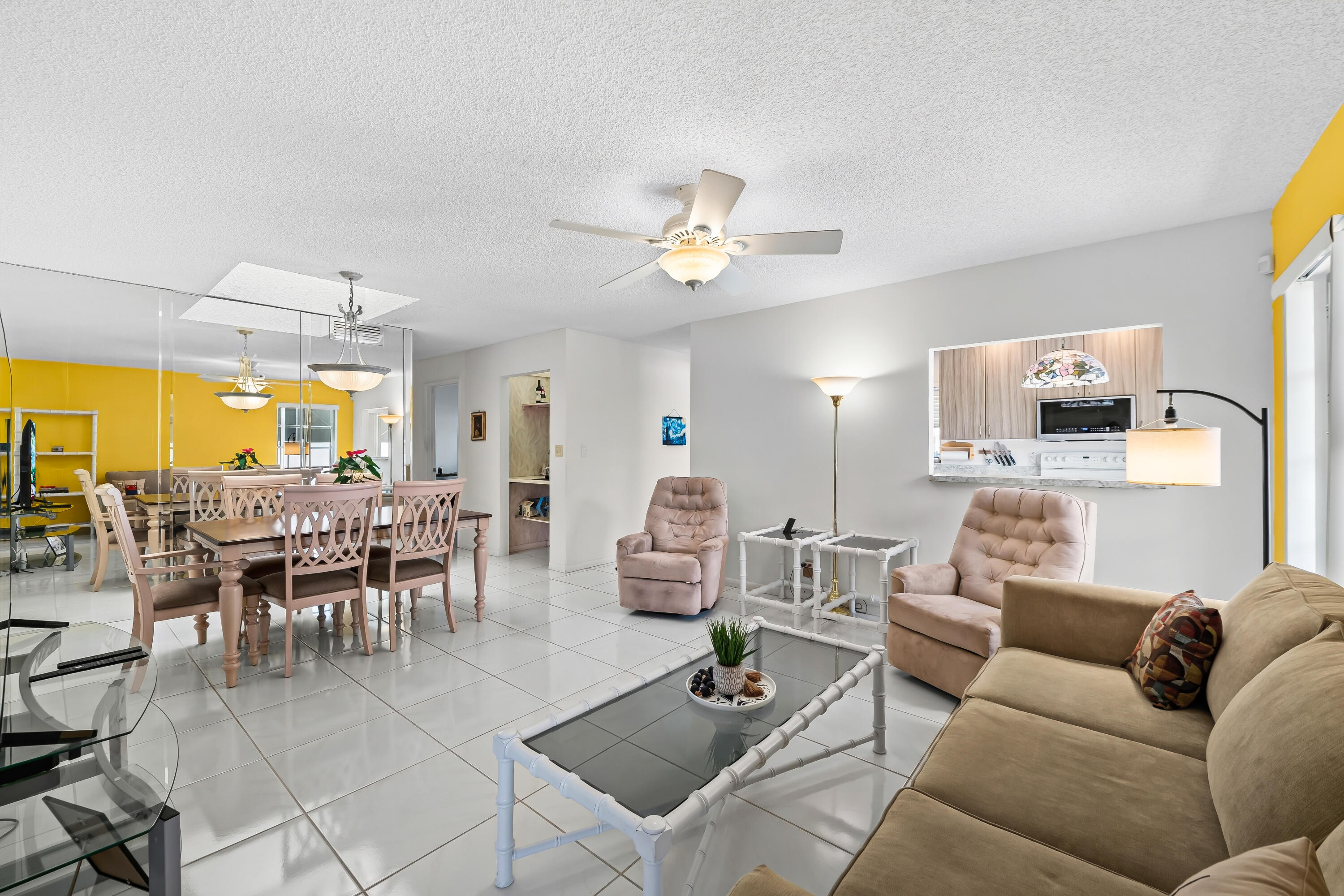 WHISPER WALK - Residential