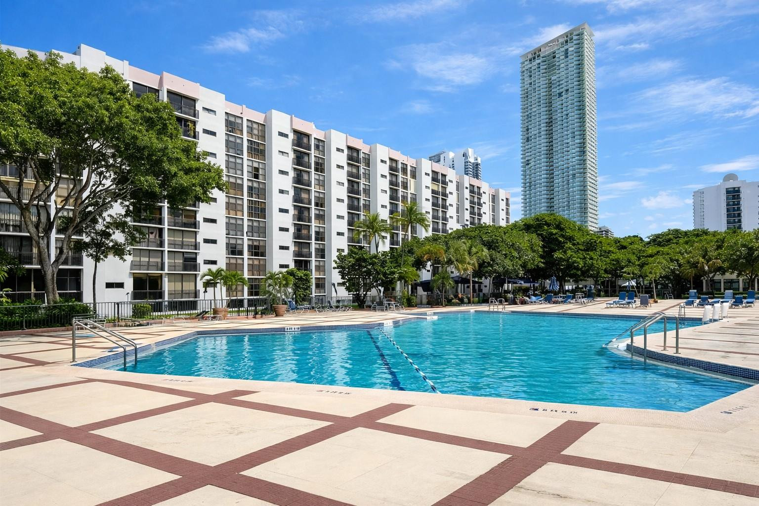 PLAZA OF AMERICAS CONDO - Residential