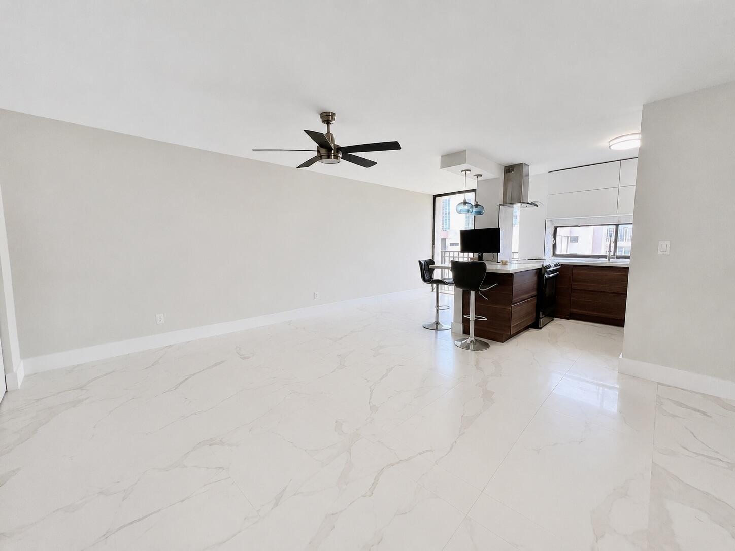 PLAZA OF AMERICAS CONDO - Residential