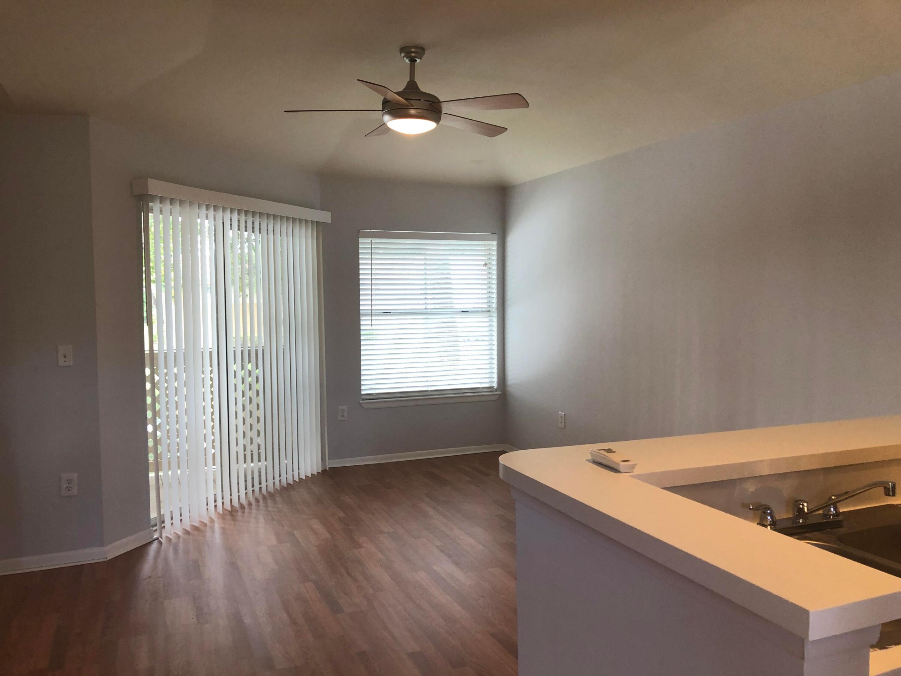PALM LAKE CONDO - Residential Lease