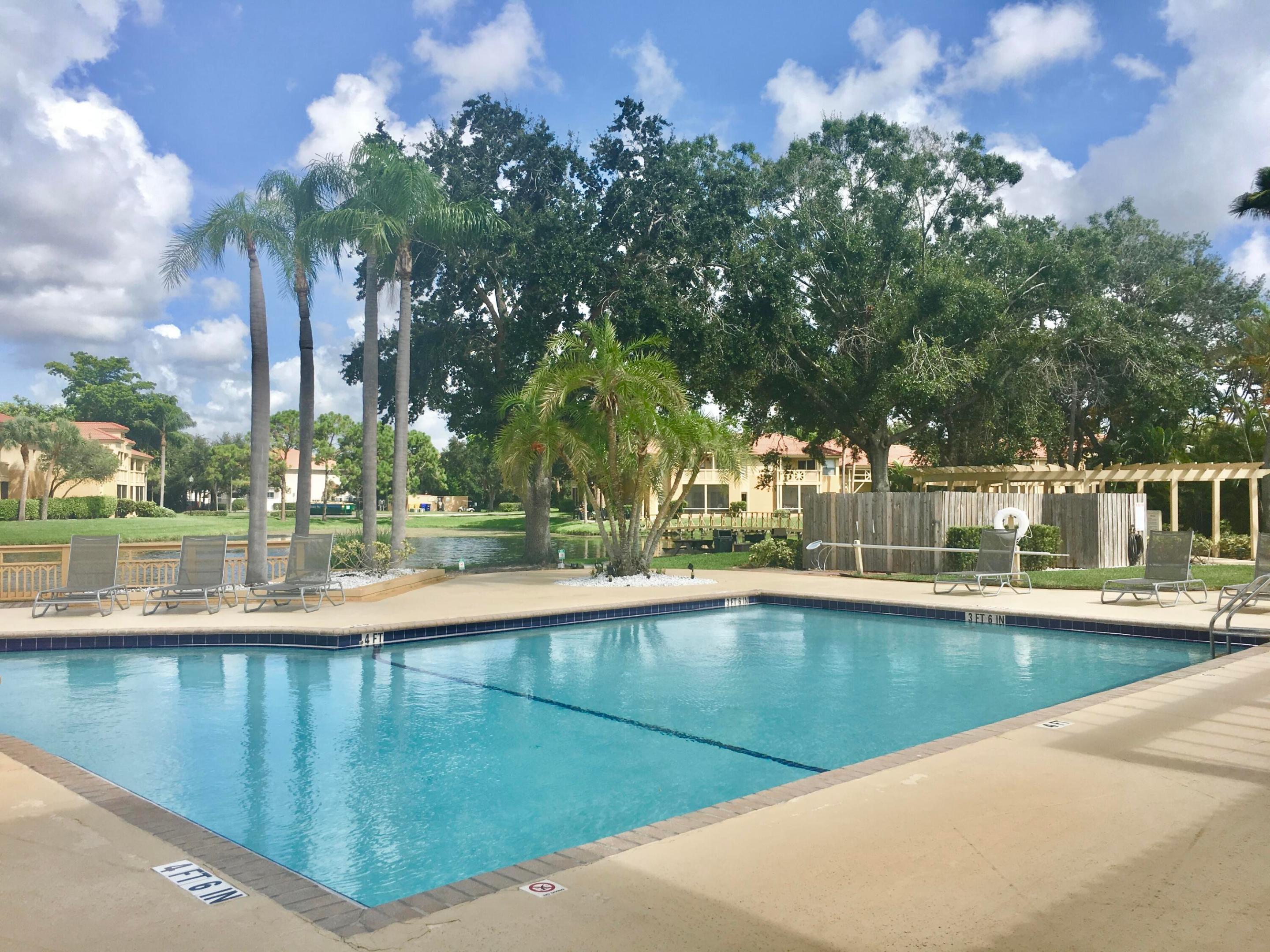 PALM LAKE CONDO - Residential Lease