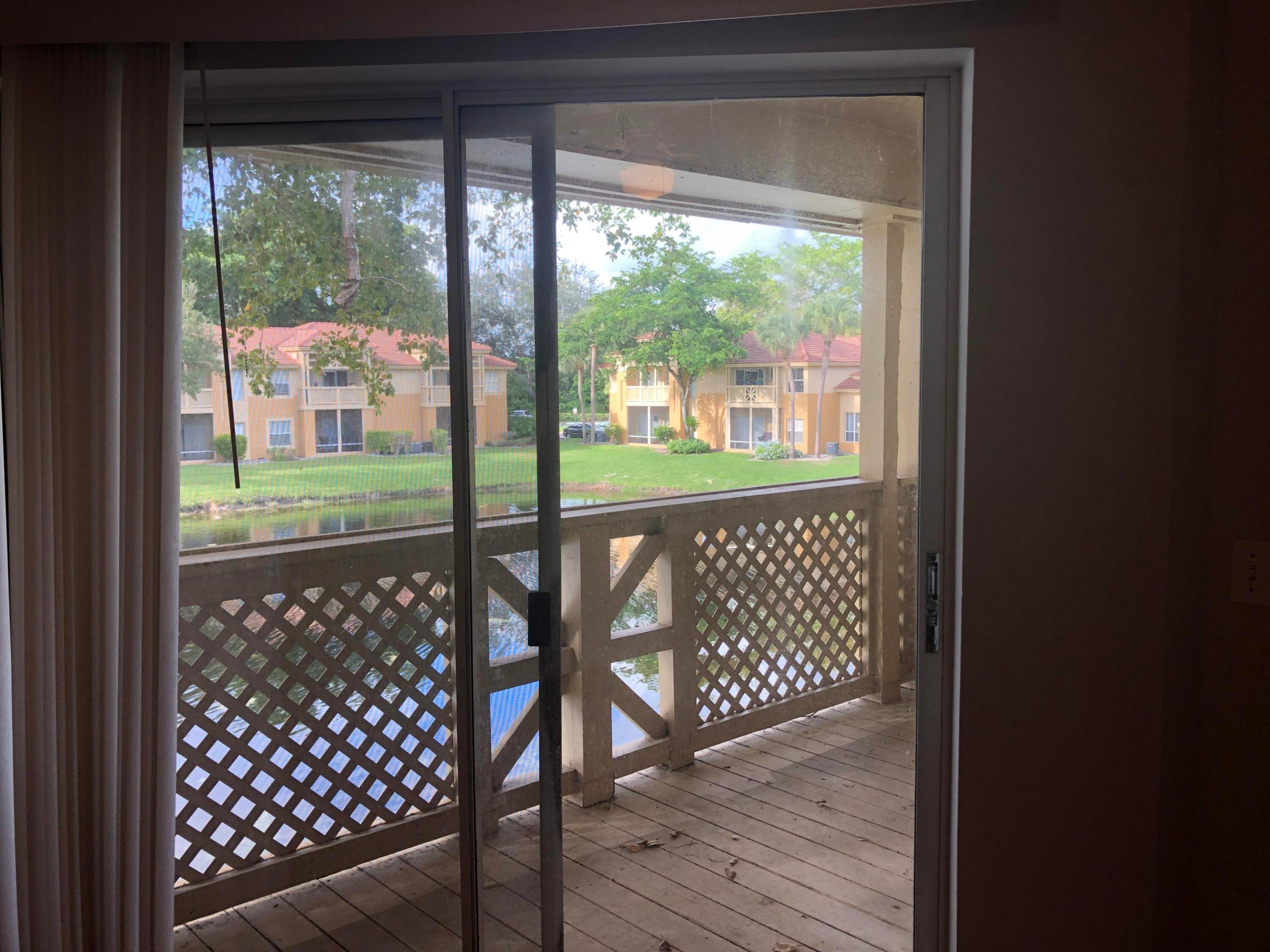PALM LAKE CONDO - Residential Lease