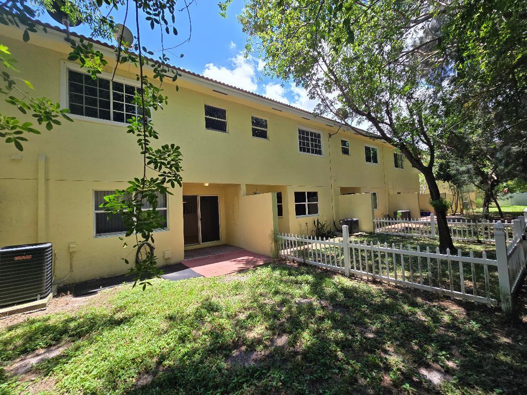Independence Cove - Residential