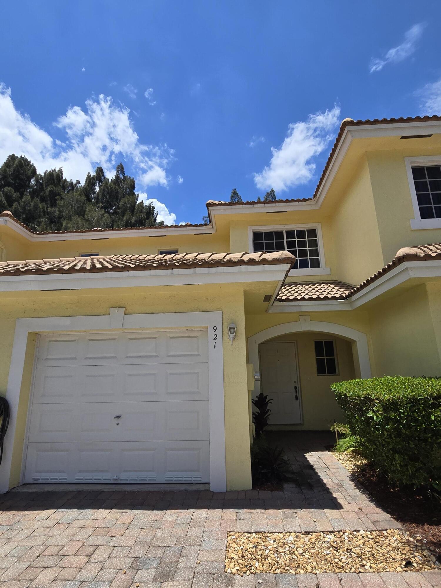 Independence Cove - Residential