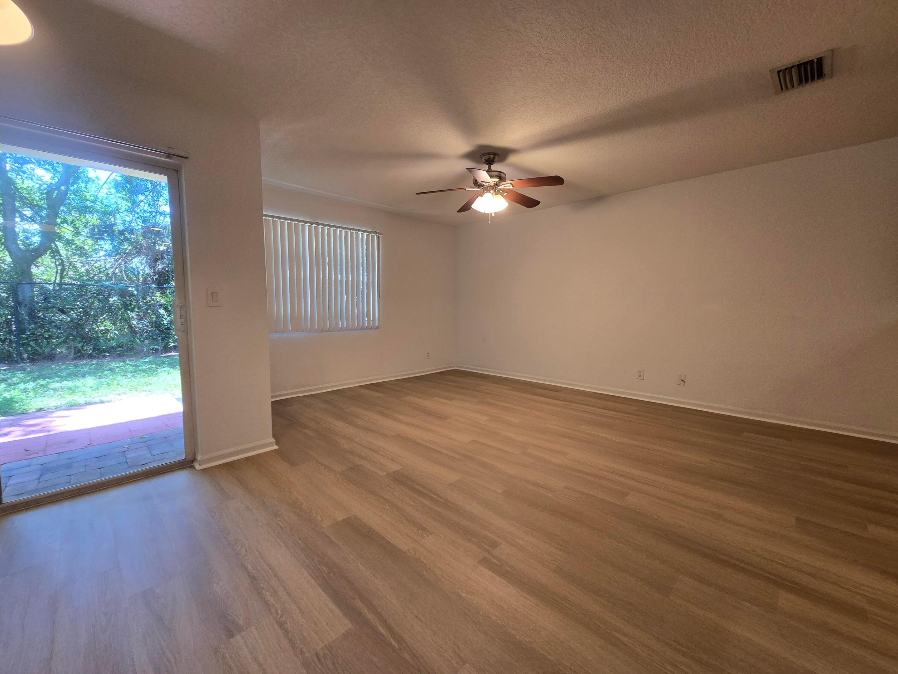 Independence Cove - Residential