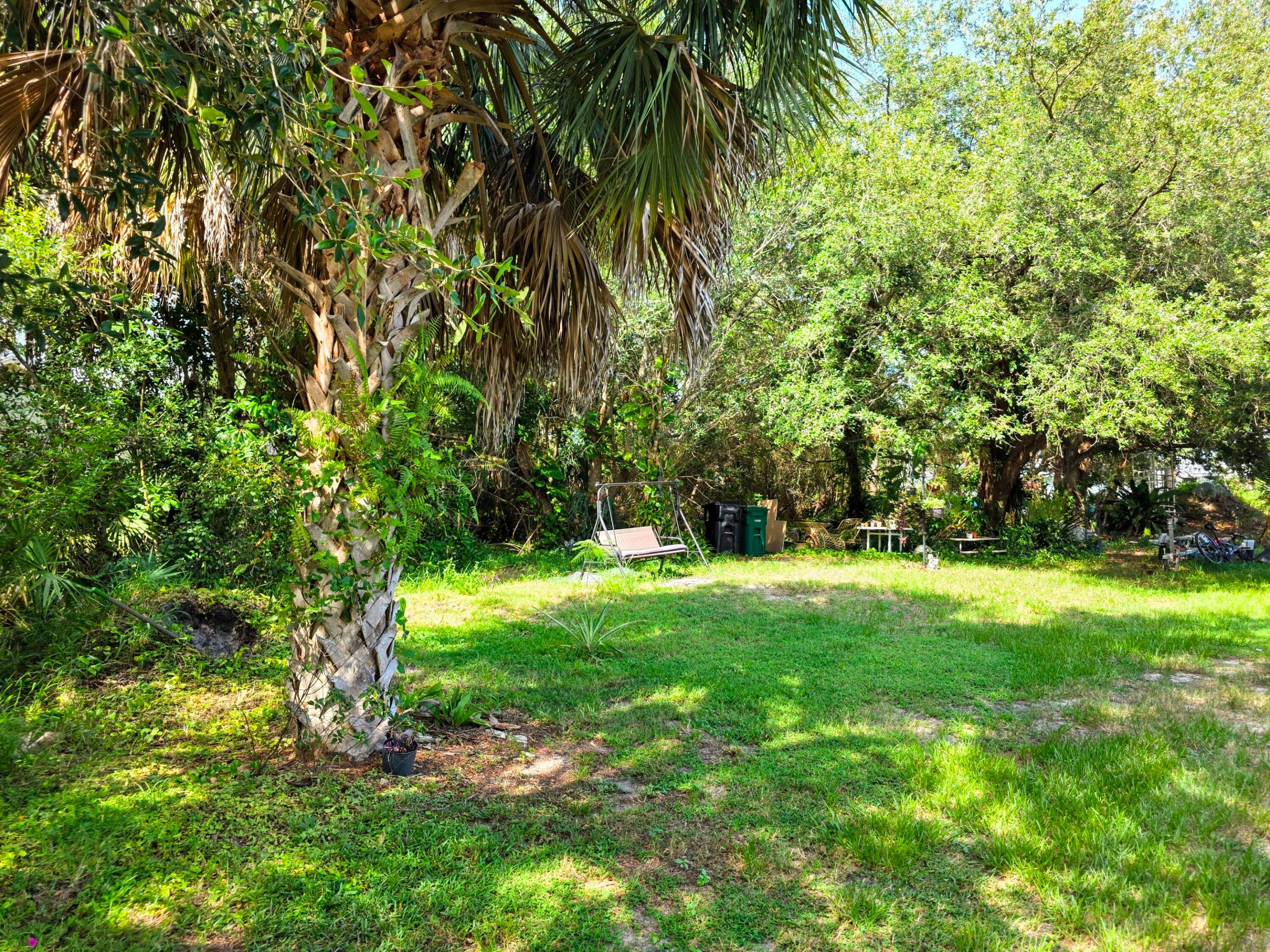 PORT ST LUCIE SECTION 28 - Land