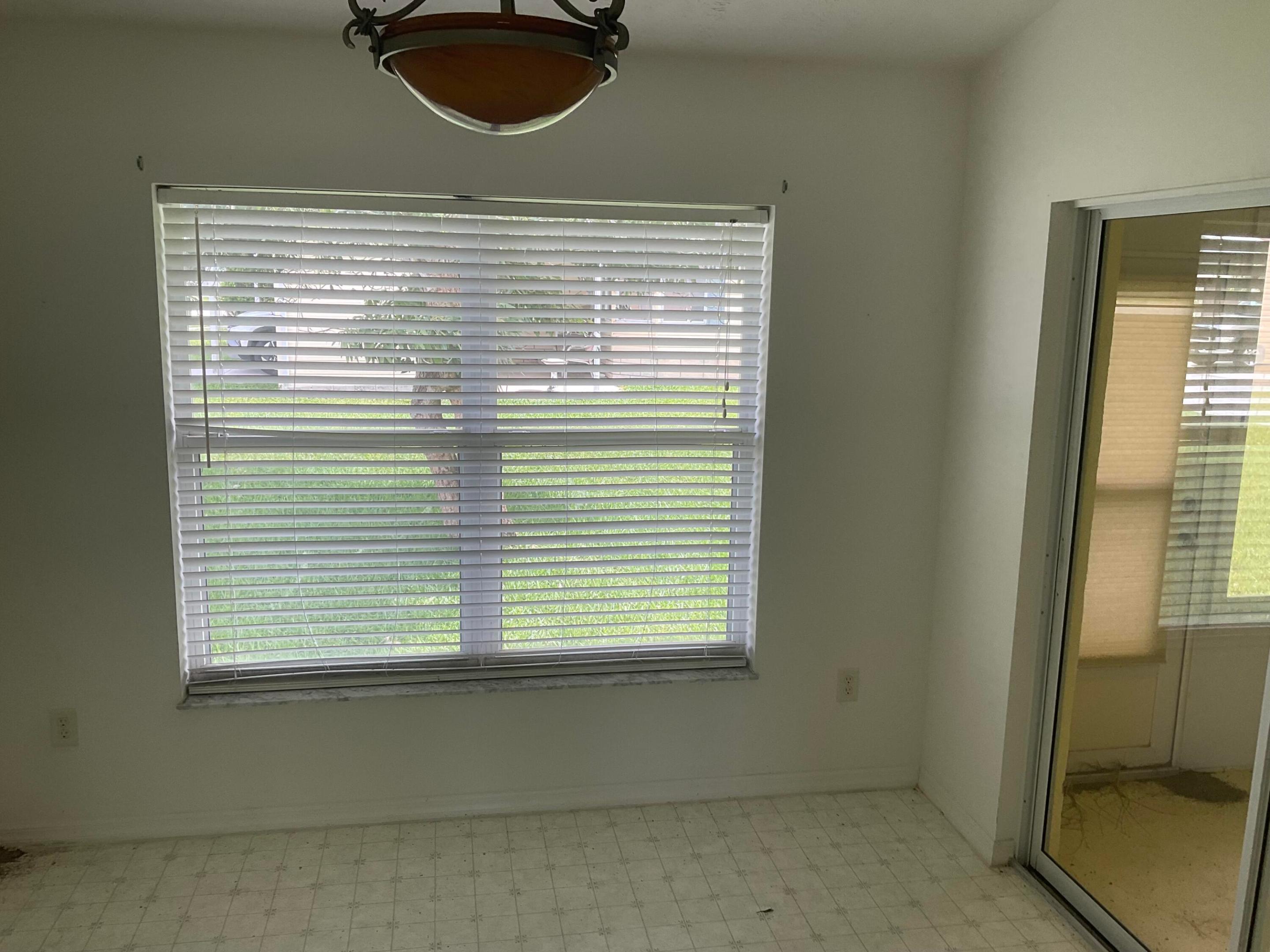 SPANISH LAKES FAIRWAYS NE PHASE - Residential