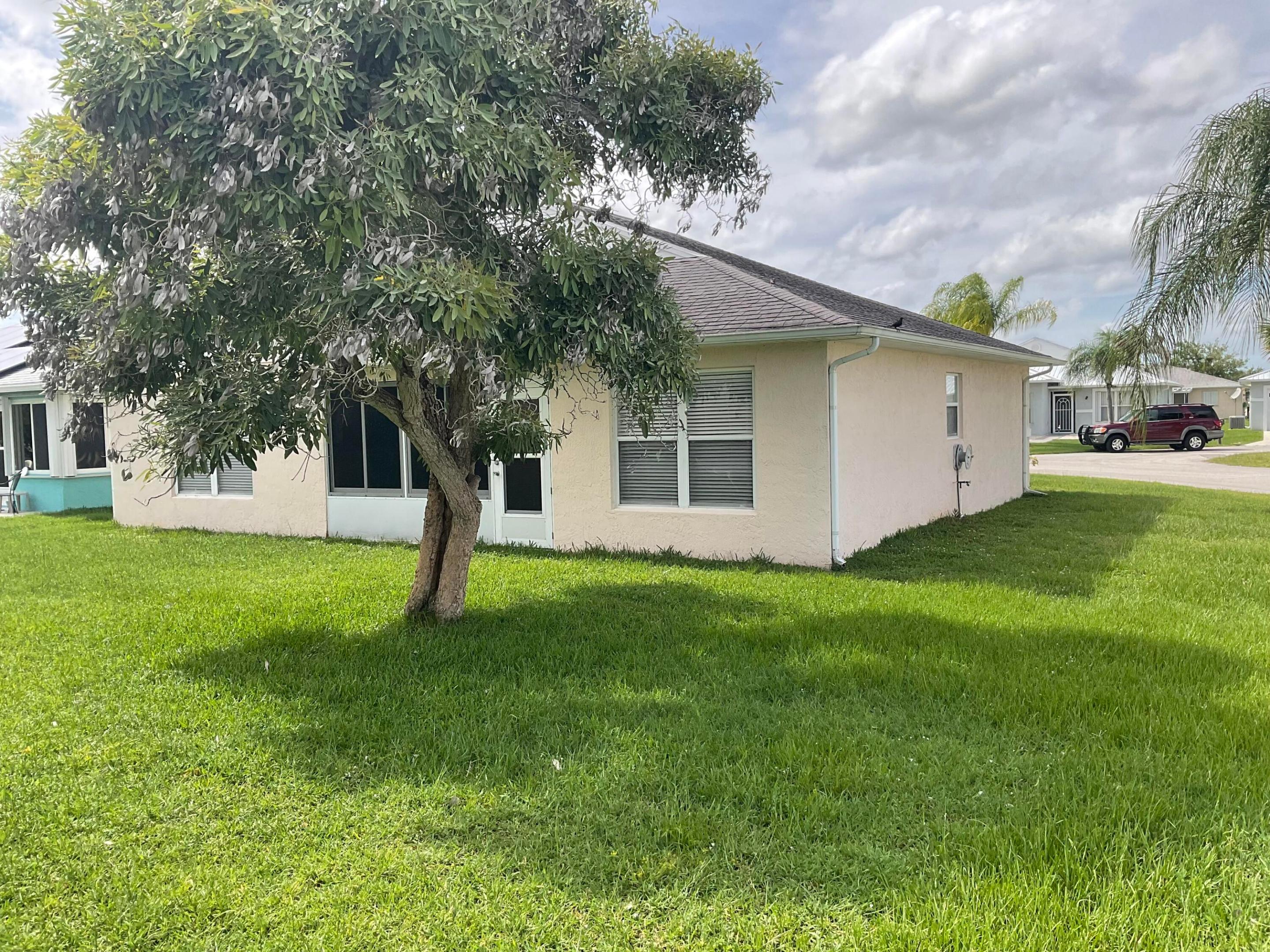 SPANISH LAKES FAIRWAYS NE PHASE - Residential