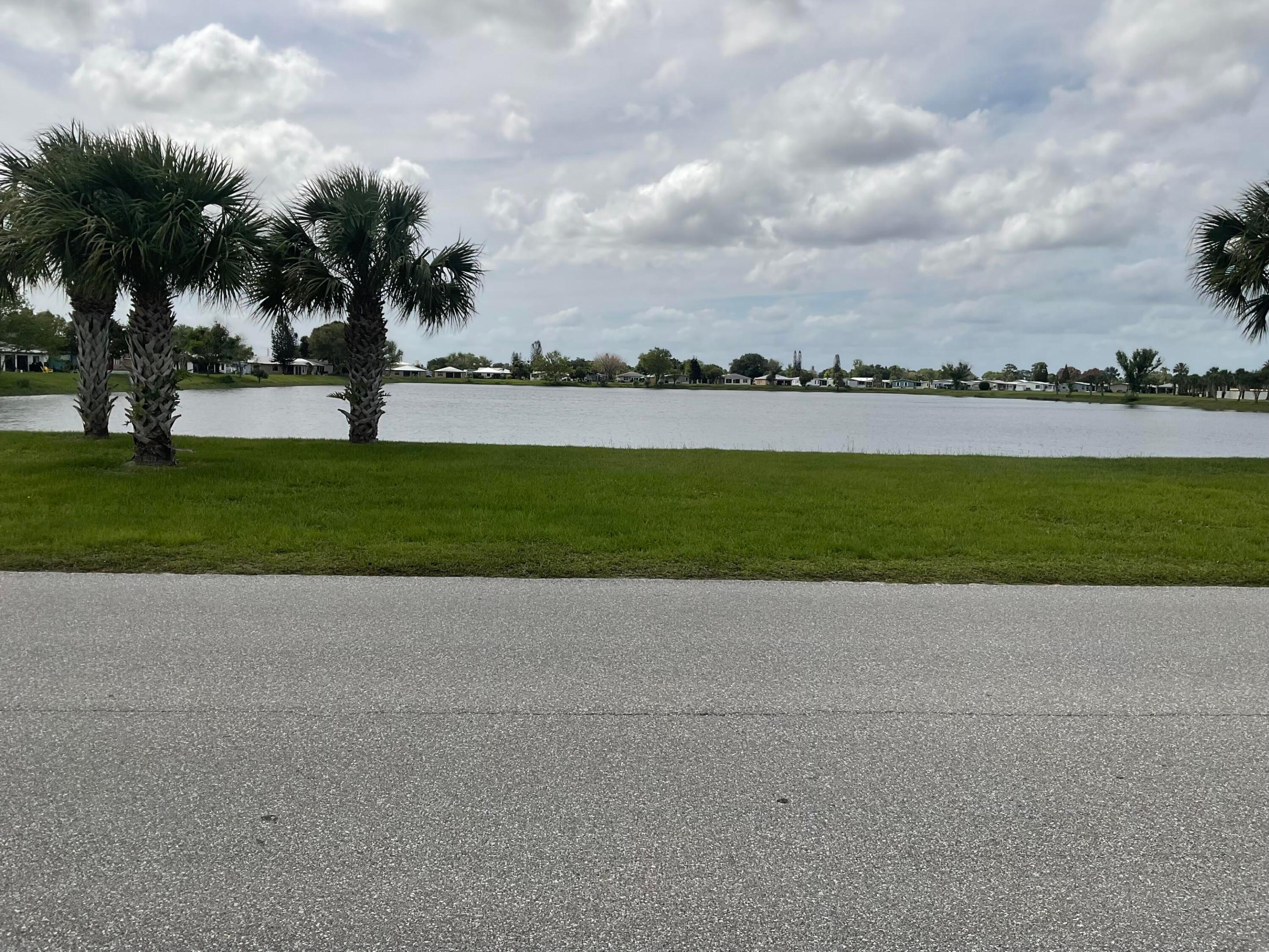 SPANISH LAKES FAIRWAYS NE PHASE - Residential