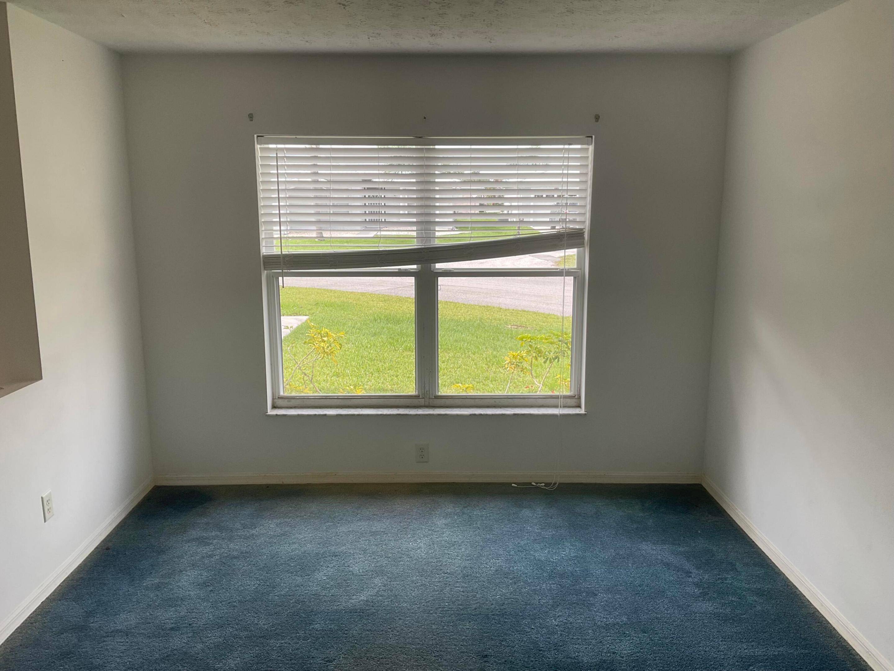 SPANISH LAKES FAIRWAYS NE PHASE - Residential