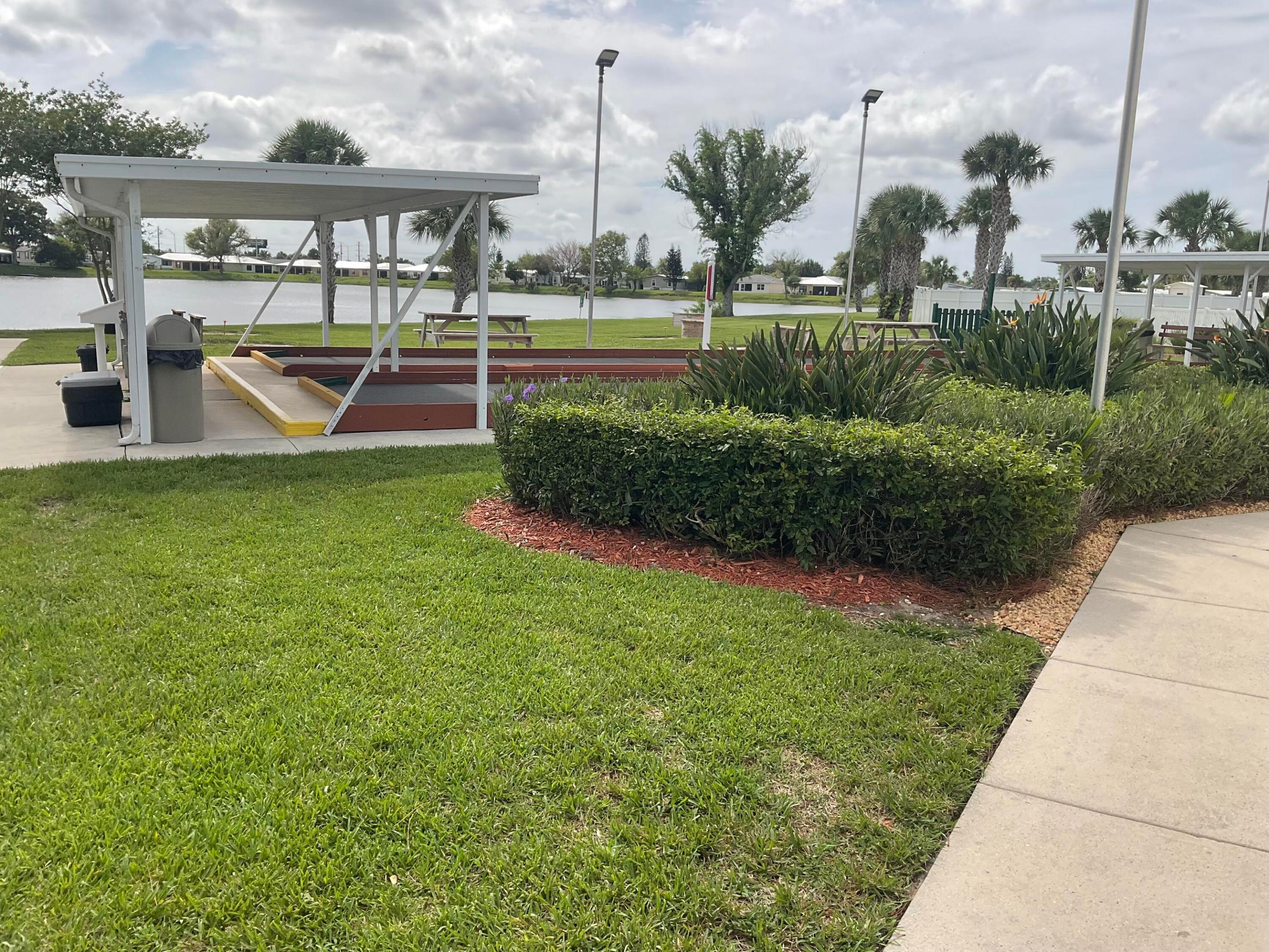 SPANISH LAKES FAIRWAYS NE PHASE - Residential