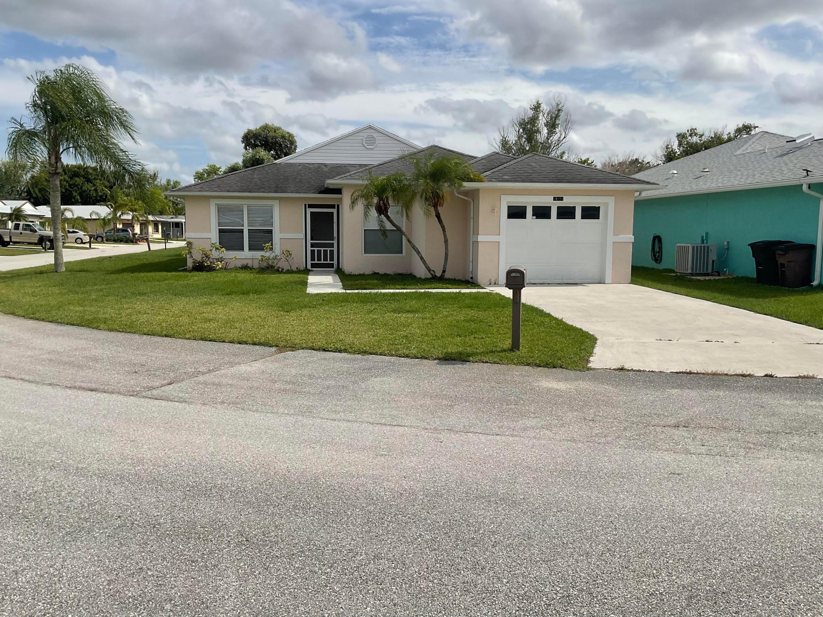 SPANISH LAKES FAIRWAYS NE PHASE - Residential